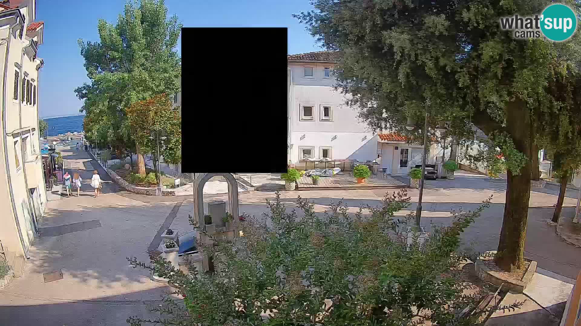 Web kamera centar Mošćeničke Drage – Pogled uživo