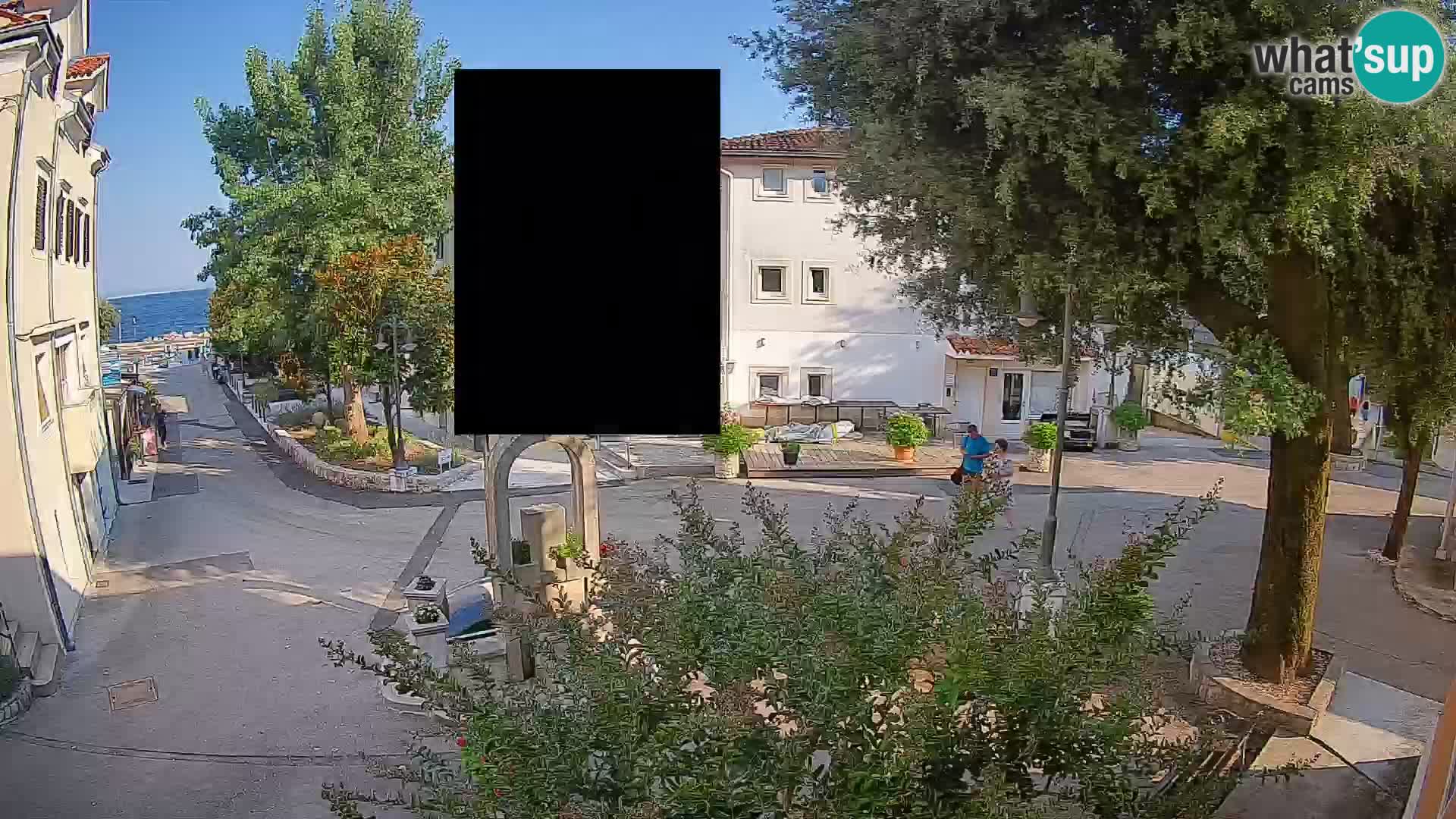 Webcam Mošćenička Draga Center – Live View of the Town Center