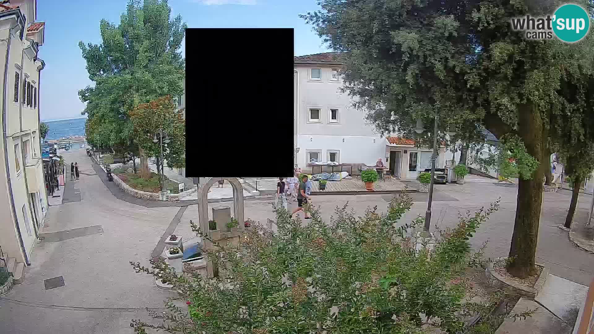 Spletna kamera center Mošćeniška Draga – Pogled v živo
