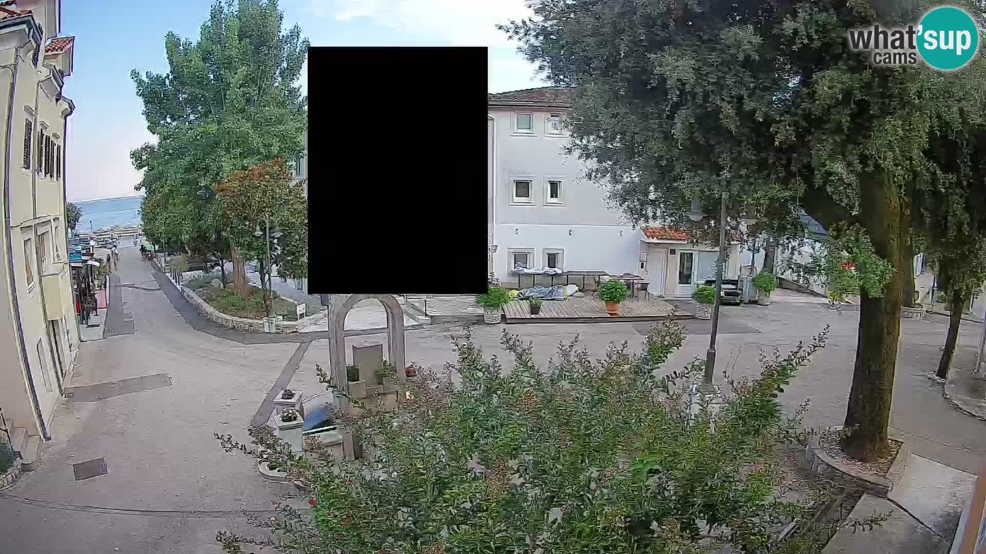 Web kamera centar Mošćeničke Drage – Pogled uživo