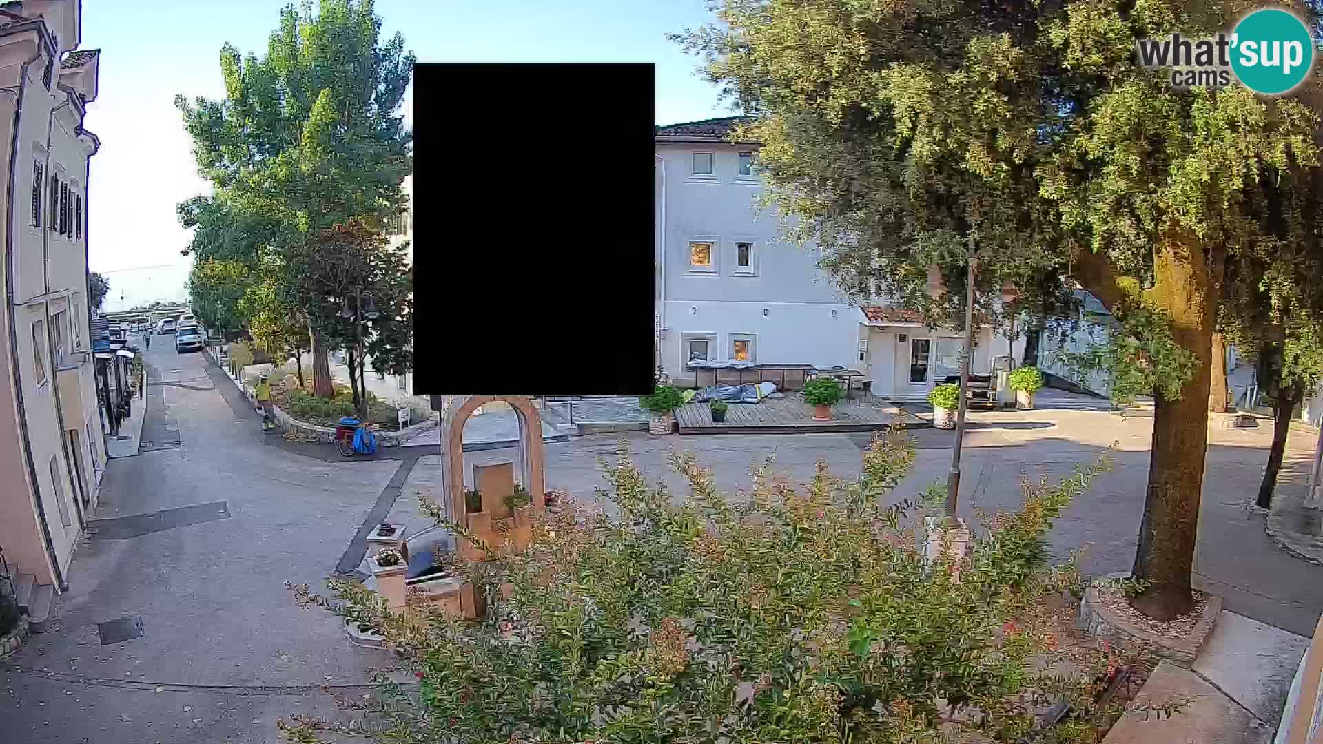 Webcam Mošćenička Draga Center – Live View of the Town Center