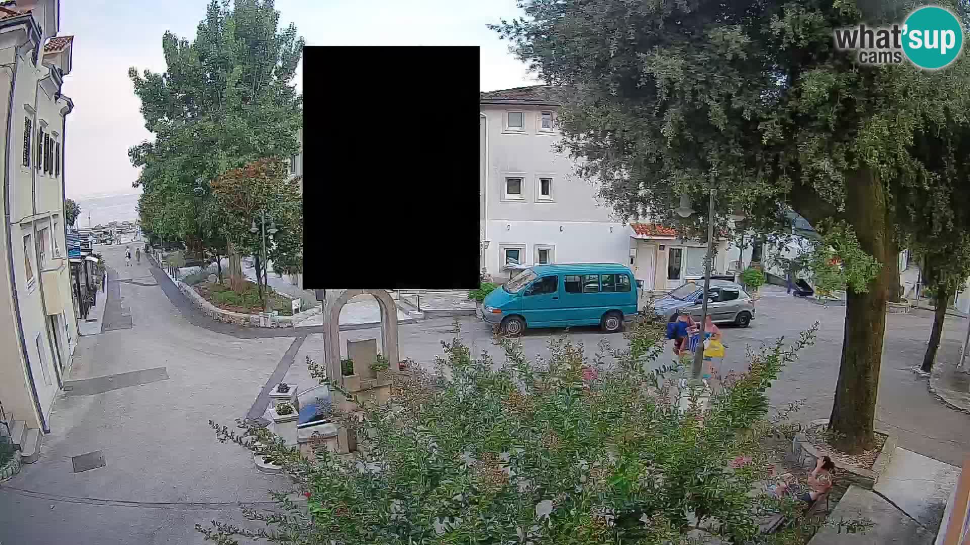 Spletna kamera center Mošćeniška Draga – Pogled v živo