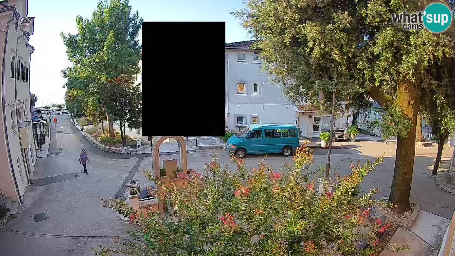 Webcam Mošćenička Draga Center – Live View of the Town Center