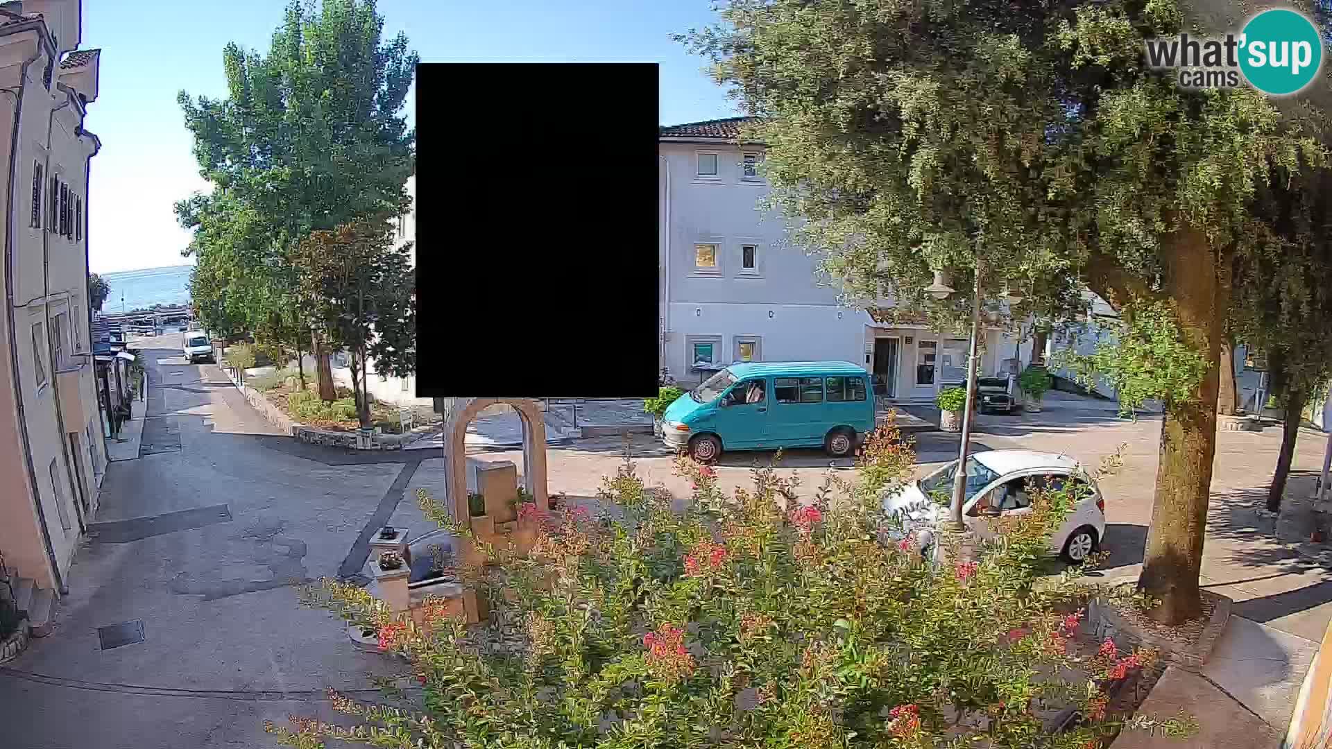 Webcam Mošćenička Draga Center – Live View of the Town Center