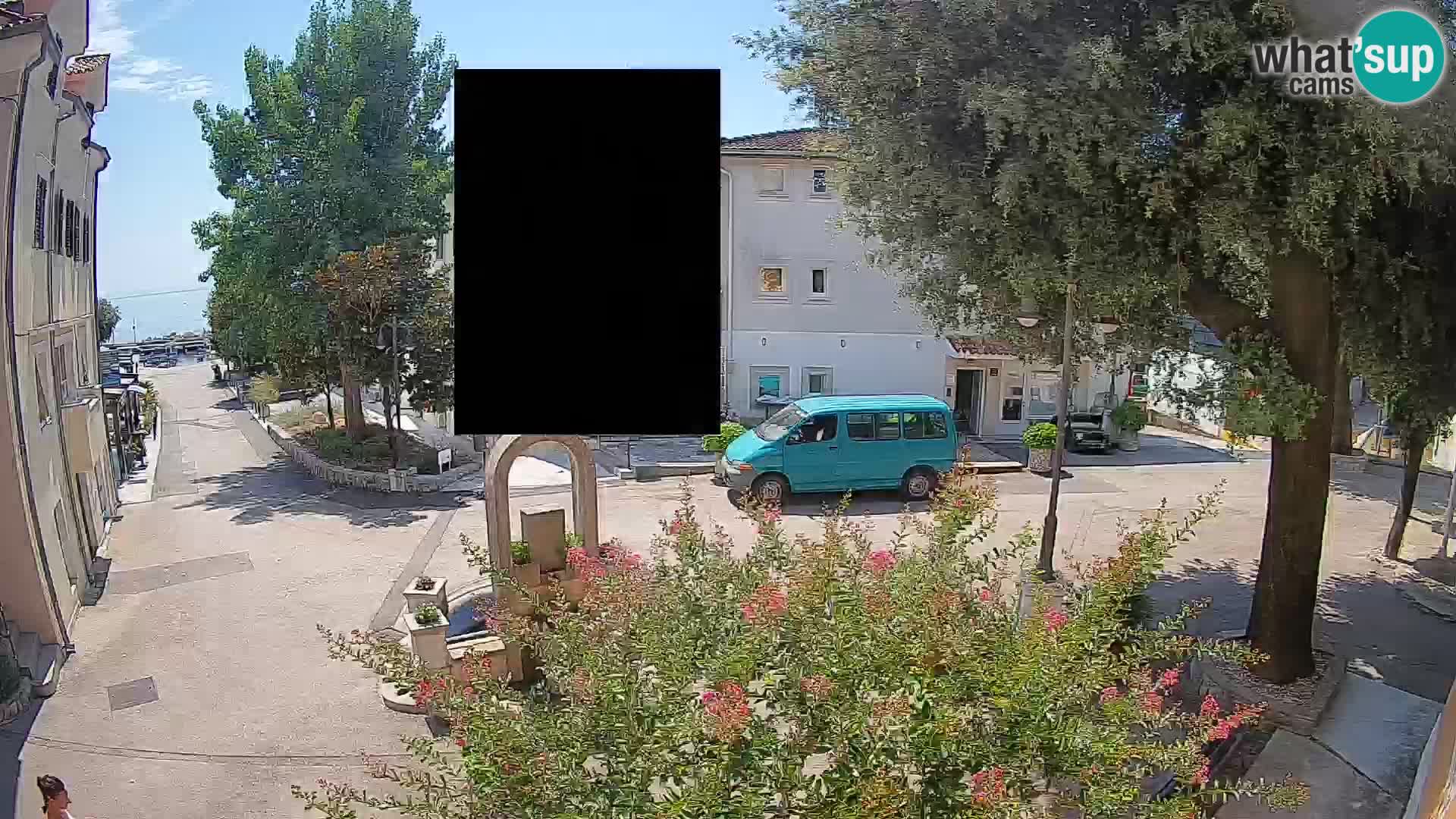 Web kamera centar Mošćeničke Drage – Pogled uživo