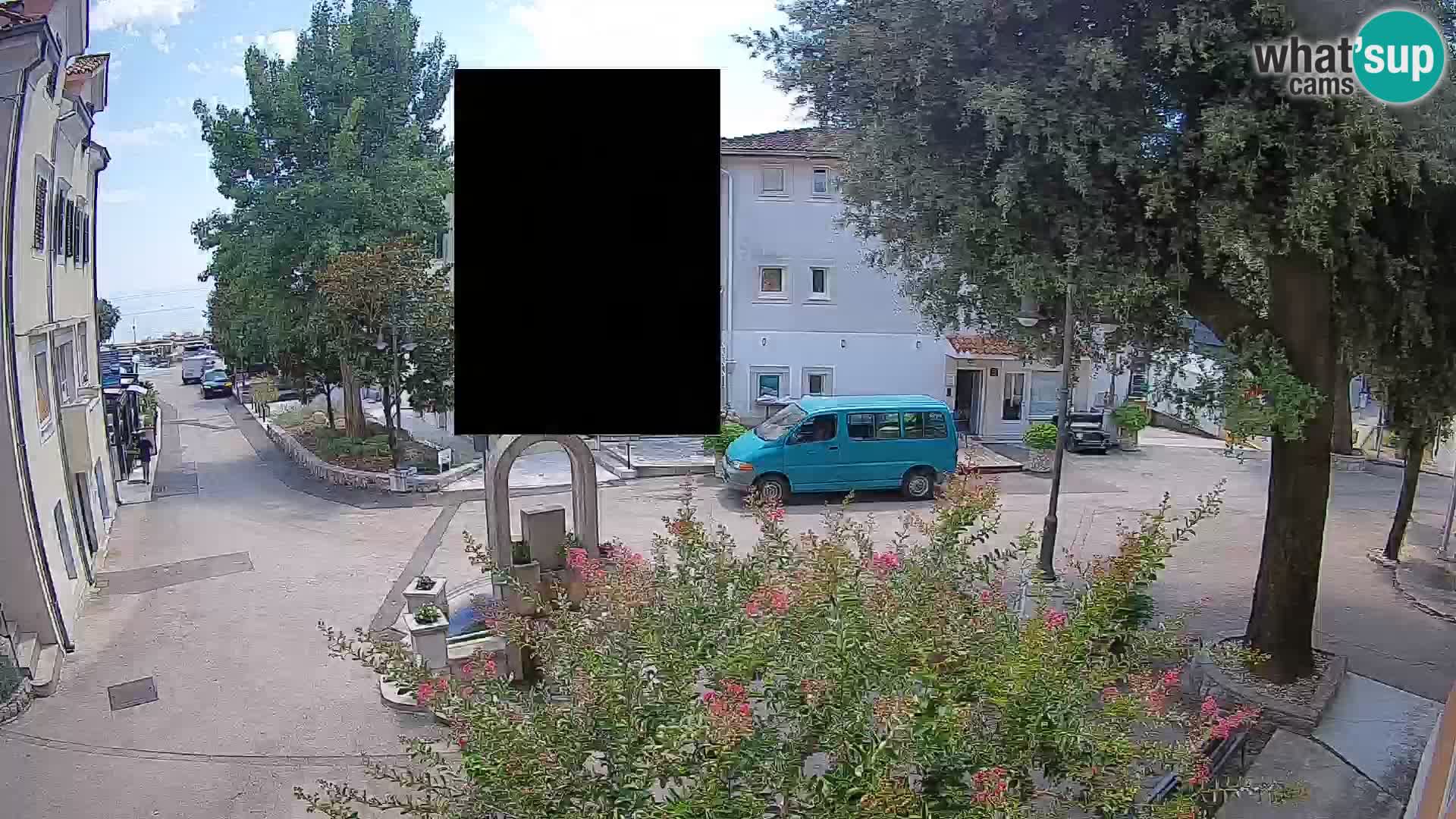 Webcam Mošćenička Draga Center – Live View of the Town Center