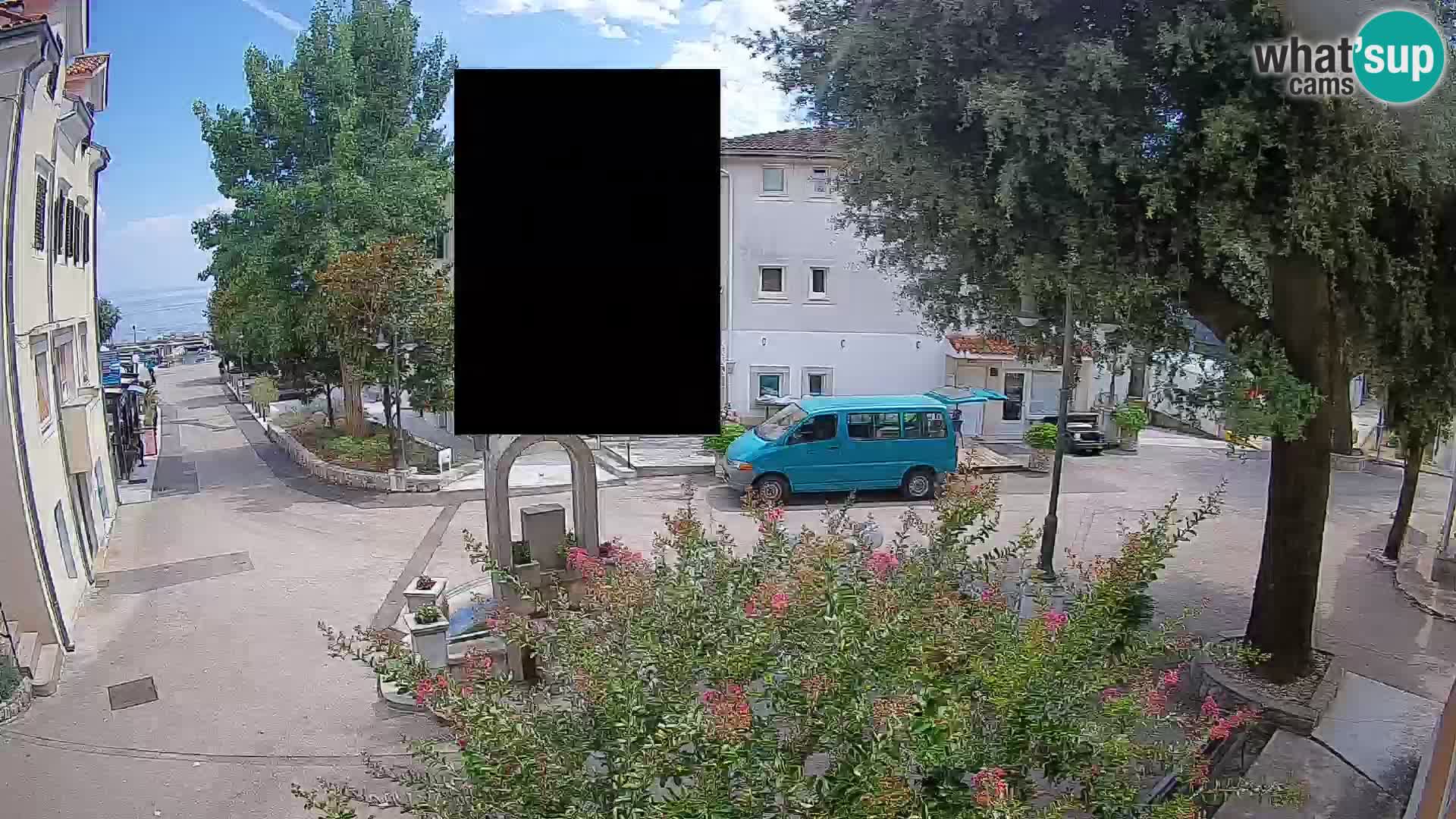 Webcam Mošćenička Draga Center – Live View of the Town Center