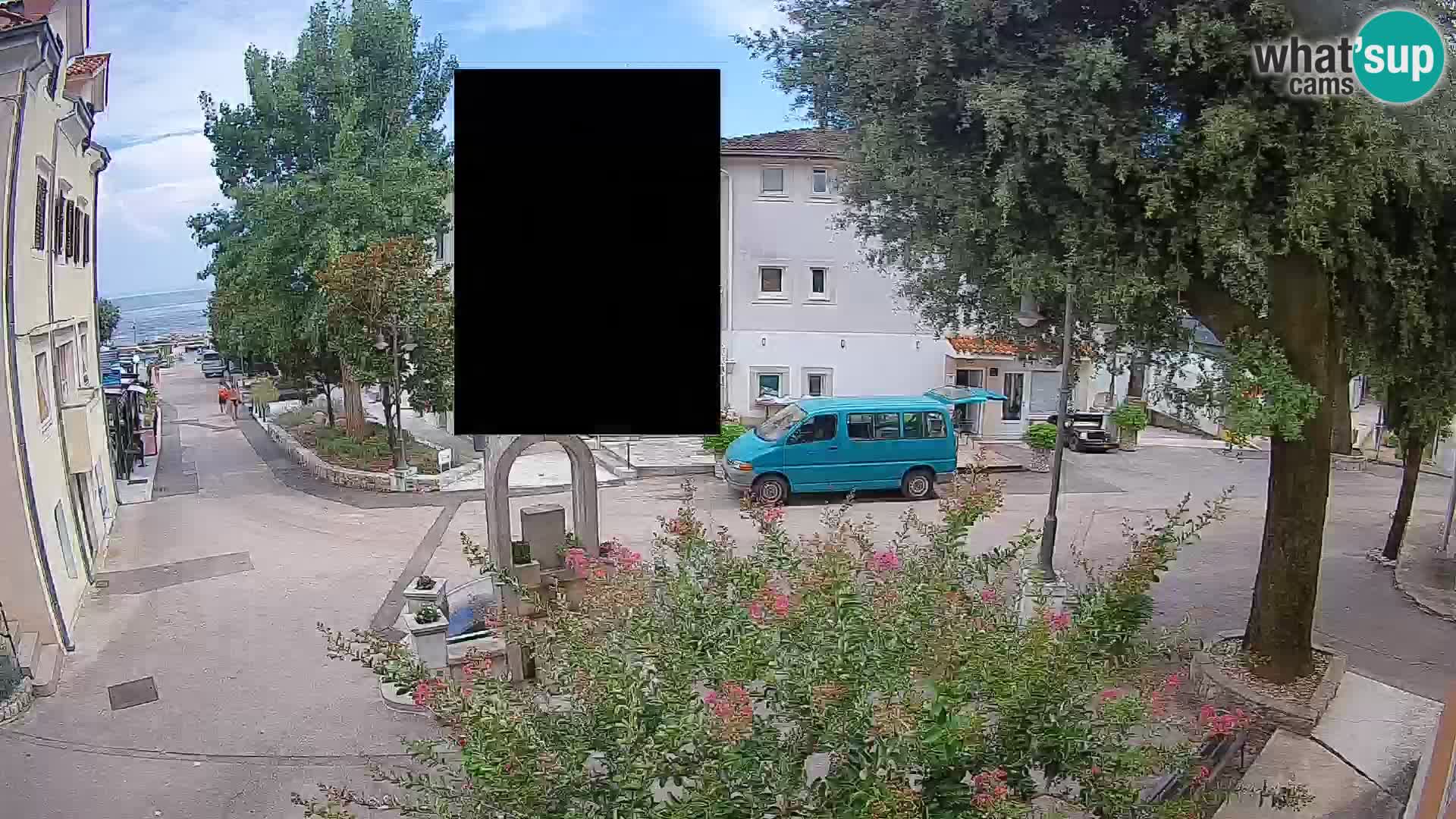 Web kamera centar Mošćeničke Drage – Pogled uživo