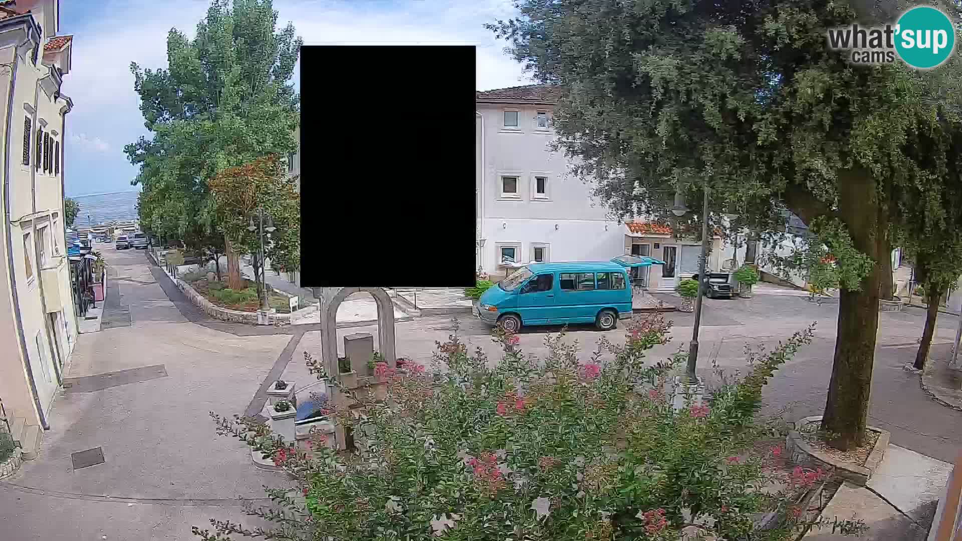 Webcam Mošćenička Draga Center – Live View of the Town Center