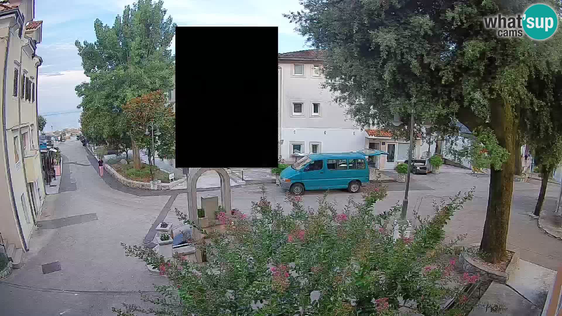 Spletna kamera center Mošćeniška Draga – Pogled v živo