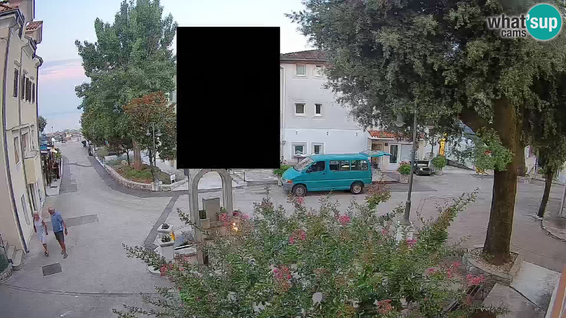 Webcam Mošćenička Draga Center – Live View of the Town Center