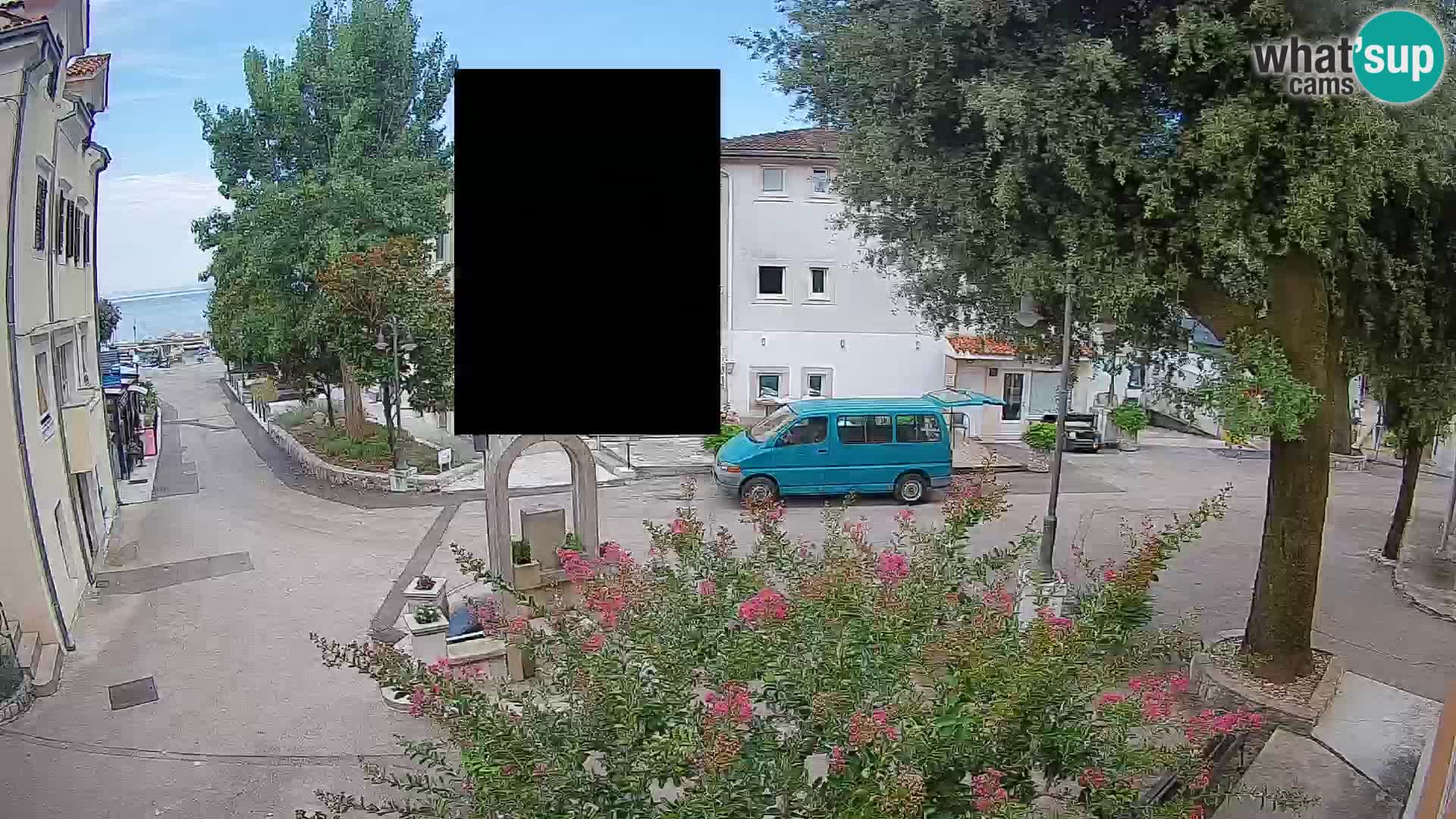 Webcam Mošćenička Draga Center – Live View of the Town Center