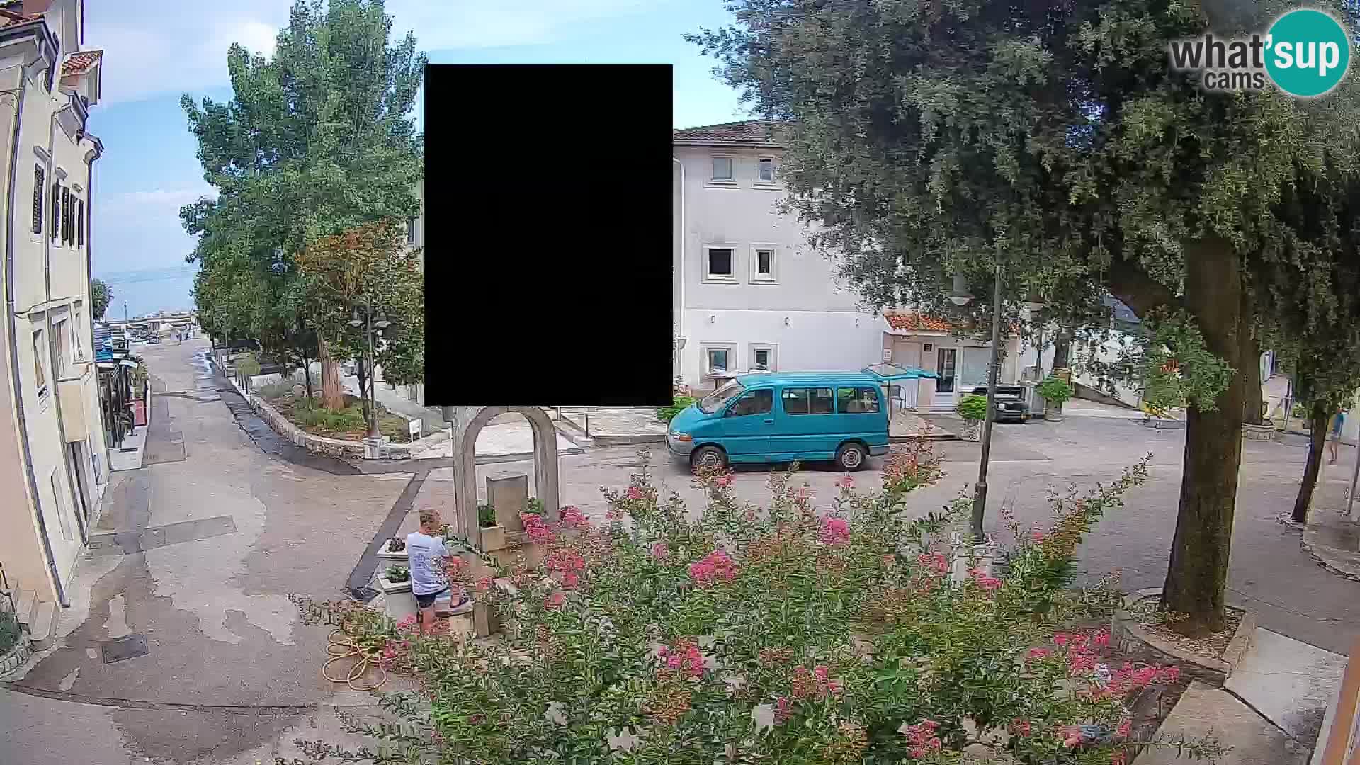 Webcam Mošćenička Draga Center – Live View of the Town Center