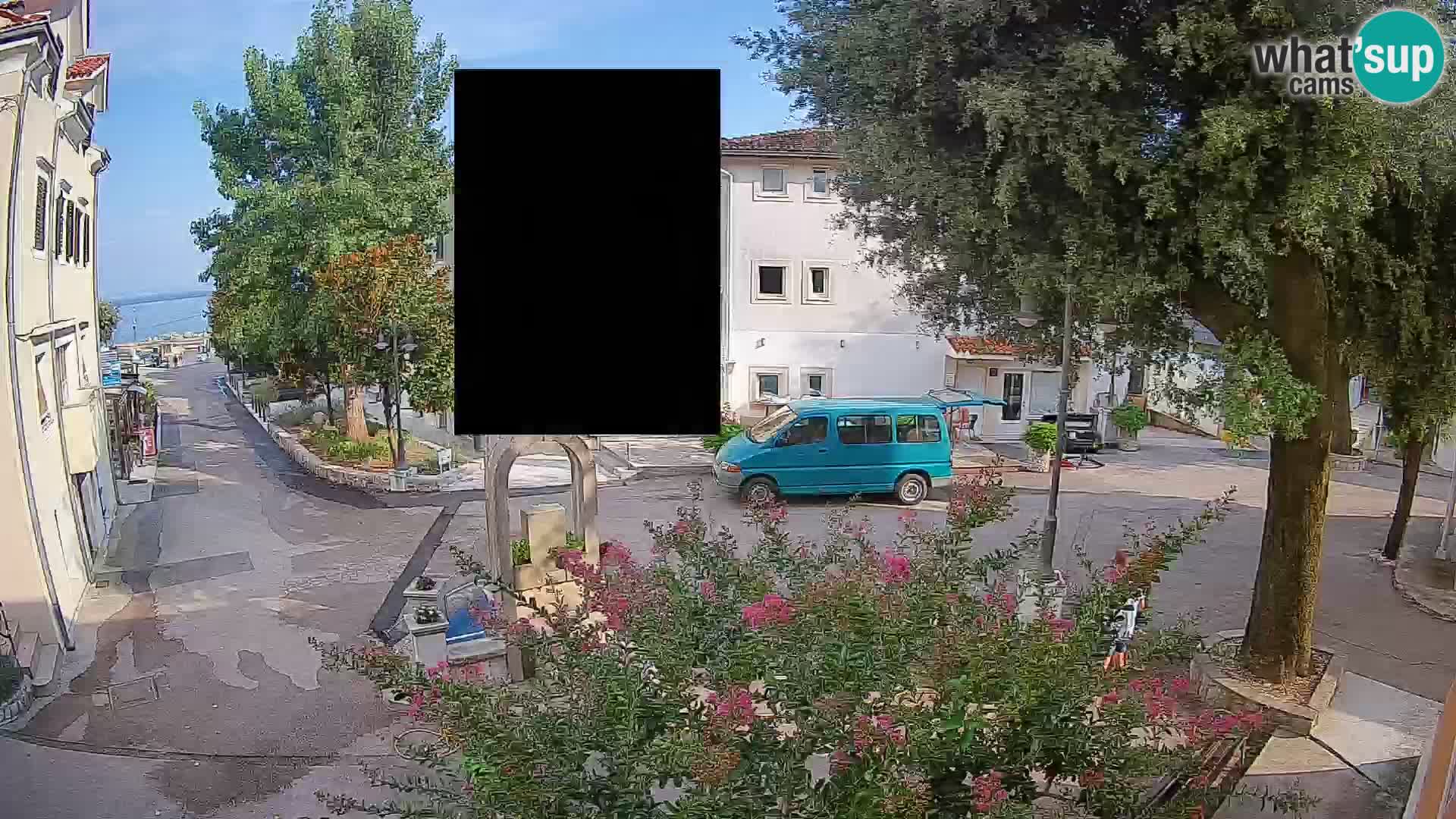 Webcam Mošćenička Draga Center – Live View of the Town Center