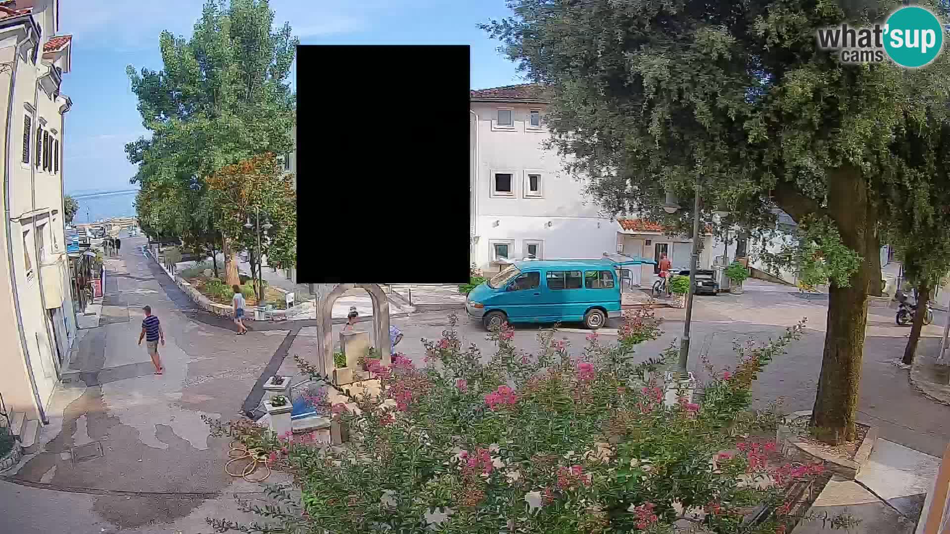 Webcam Mošćenička Draga Center – Live View of the Town Center