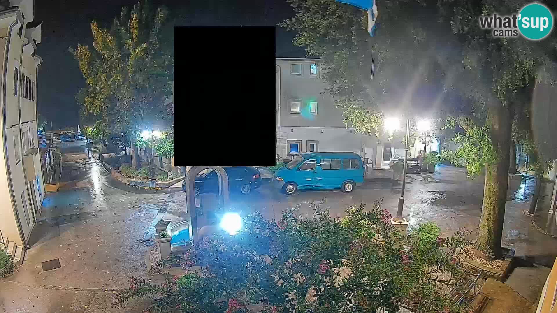Spletna kamera center Mošćeniška Draga – Pogled v živo