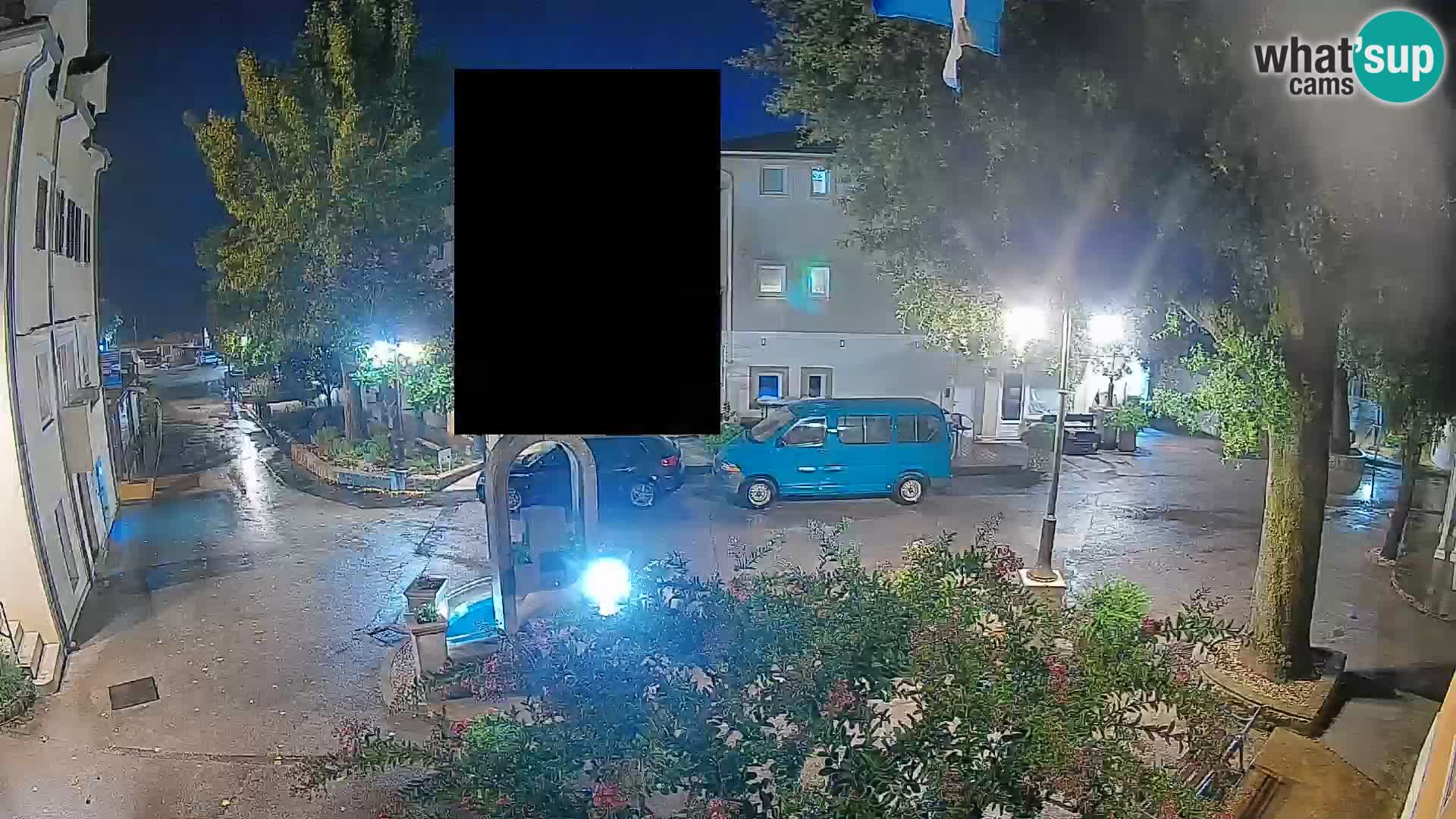 Webcam Mošćenička Draga Center – Live View of the Town Center