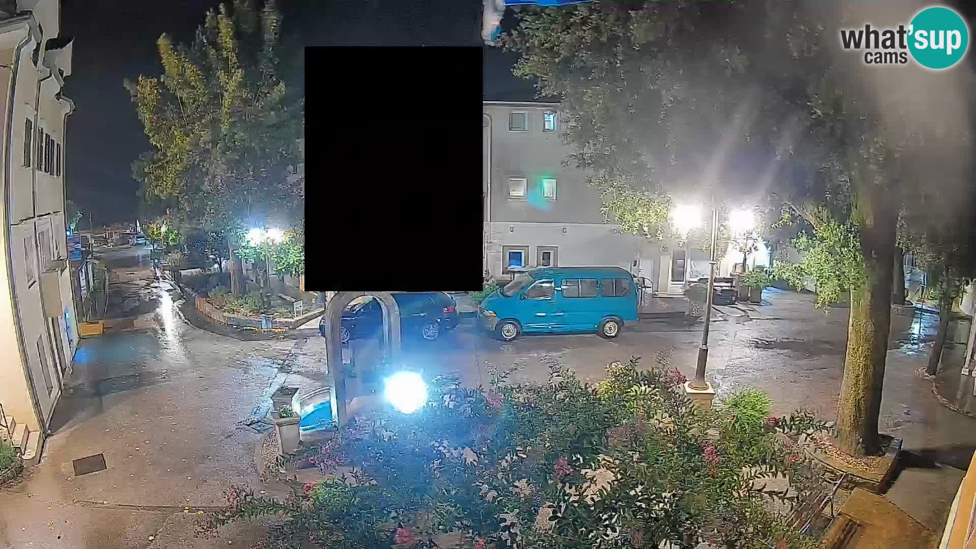 Spletna kamera center Mošćeniška Draga – Pogled v živo