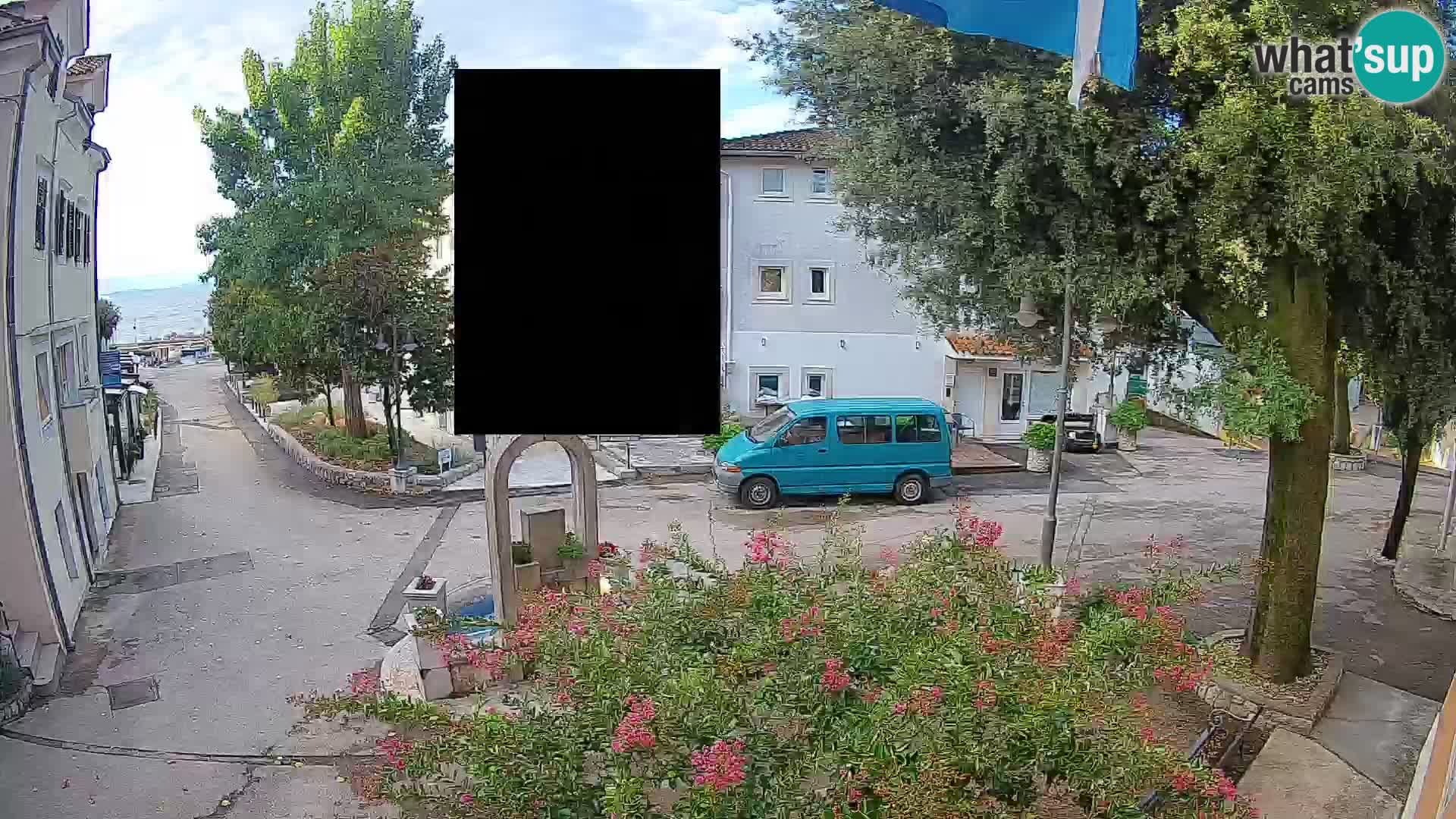 Web kamera centar Mošćeničke Drage – Pogled uživo