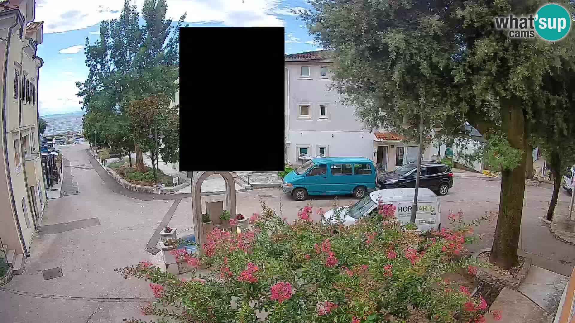 Webcam Mošćenička Draga Center – Live View of the Town Center