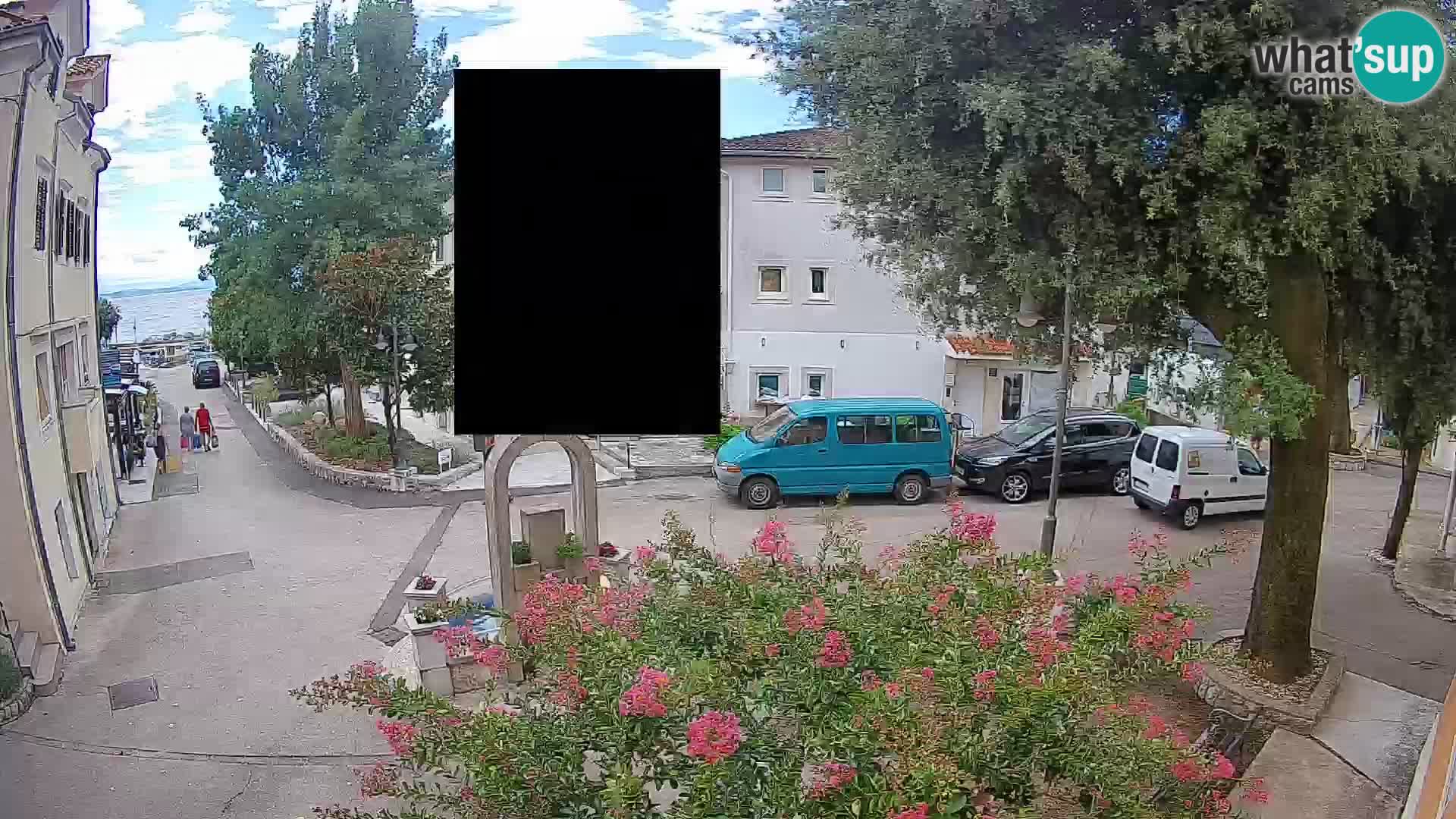 Webcam Mošćenička Draga Center – Live View of the Town Center