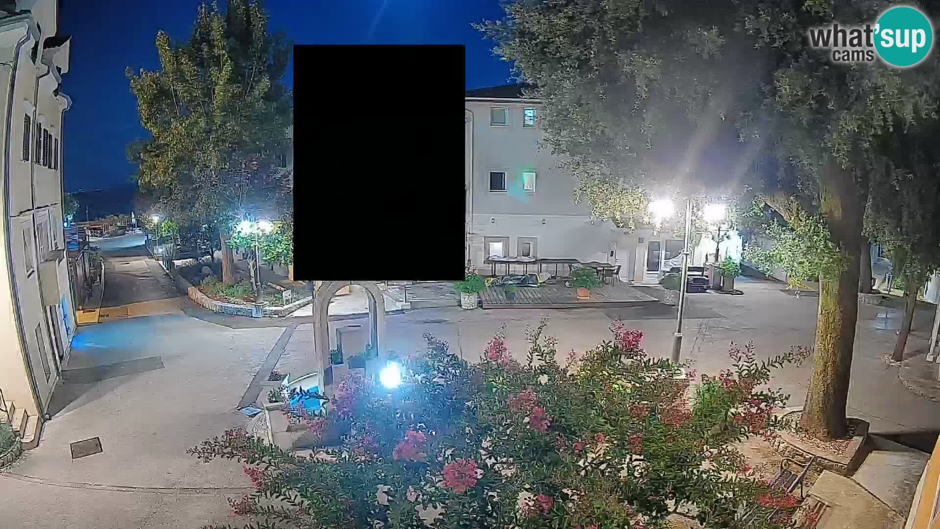 Webcam Mošćenička Draga Center – Live View of the Town Center