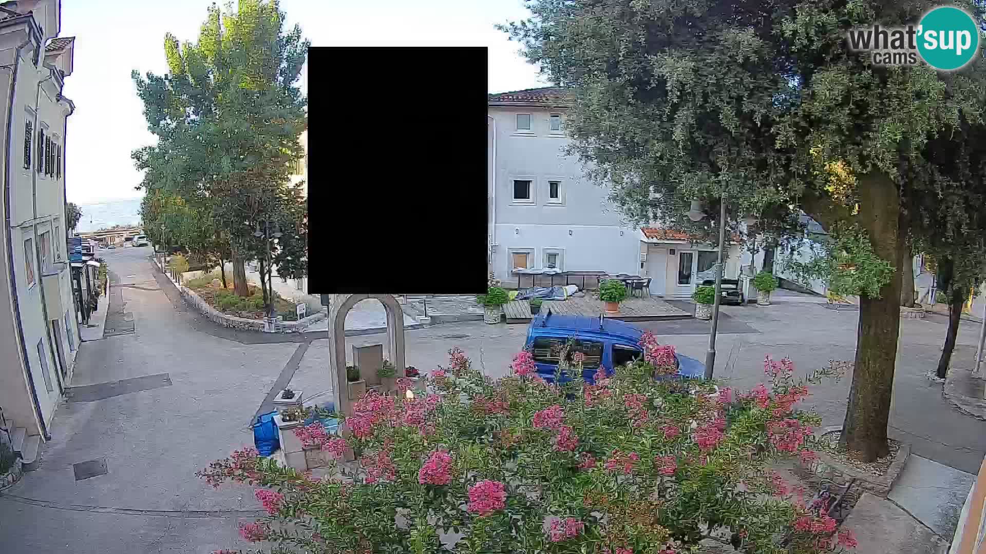 Spletna kamera center Mošćeniška Draga – Pogled v živo