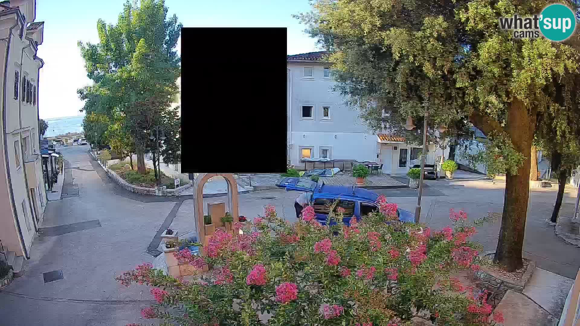 Webcam Mošćenička Draga Center – Live View of the Town Center