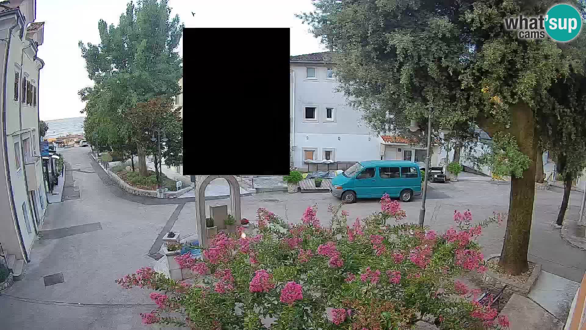 Webcam Mošćenička Draga Center – Live View of the Town Center