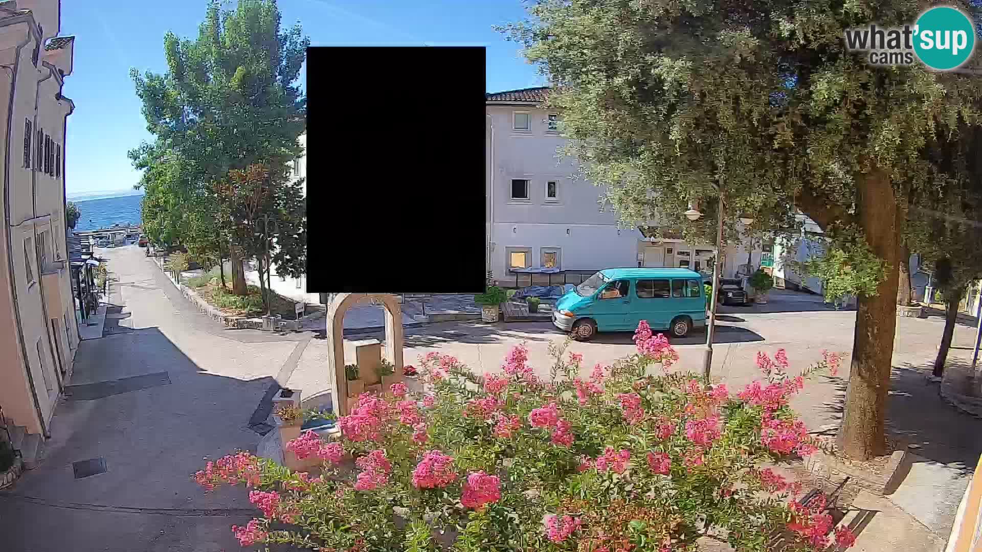 Web kamera centar Mošćeničke Drage – Pogled uživo
