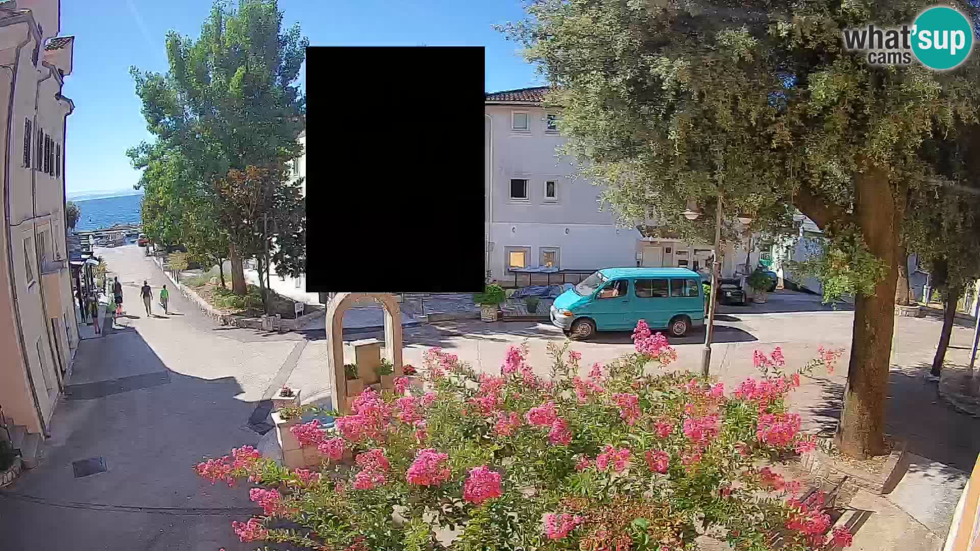 Web kamera centar Mošćeničke Drage – Pogled uživo