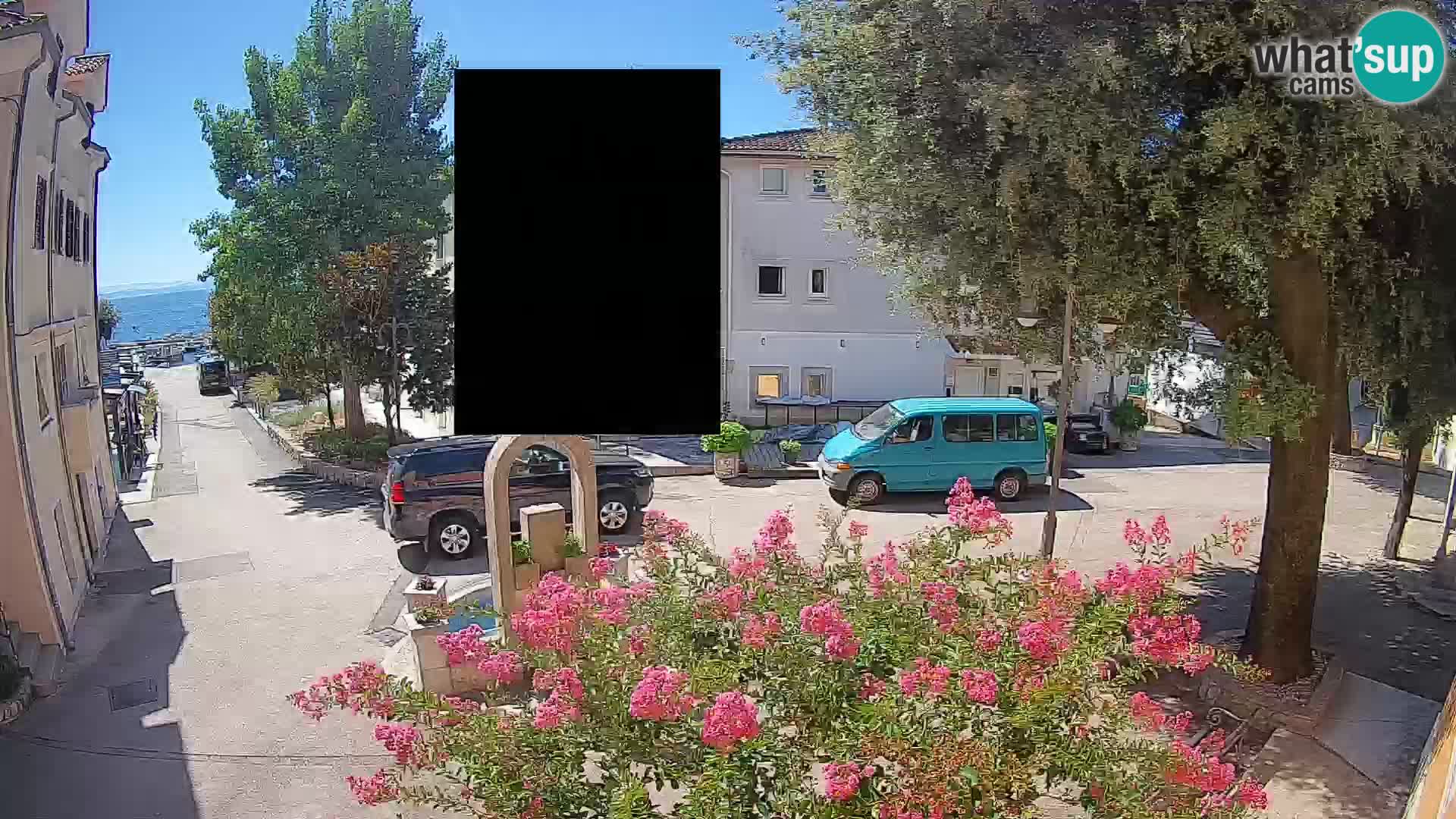 Web kamera centar Mošćeničke Drage – Pogled uživo