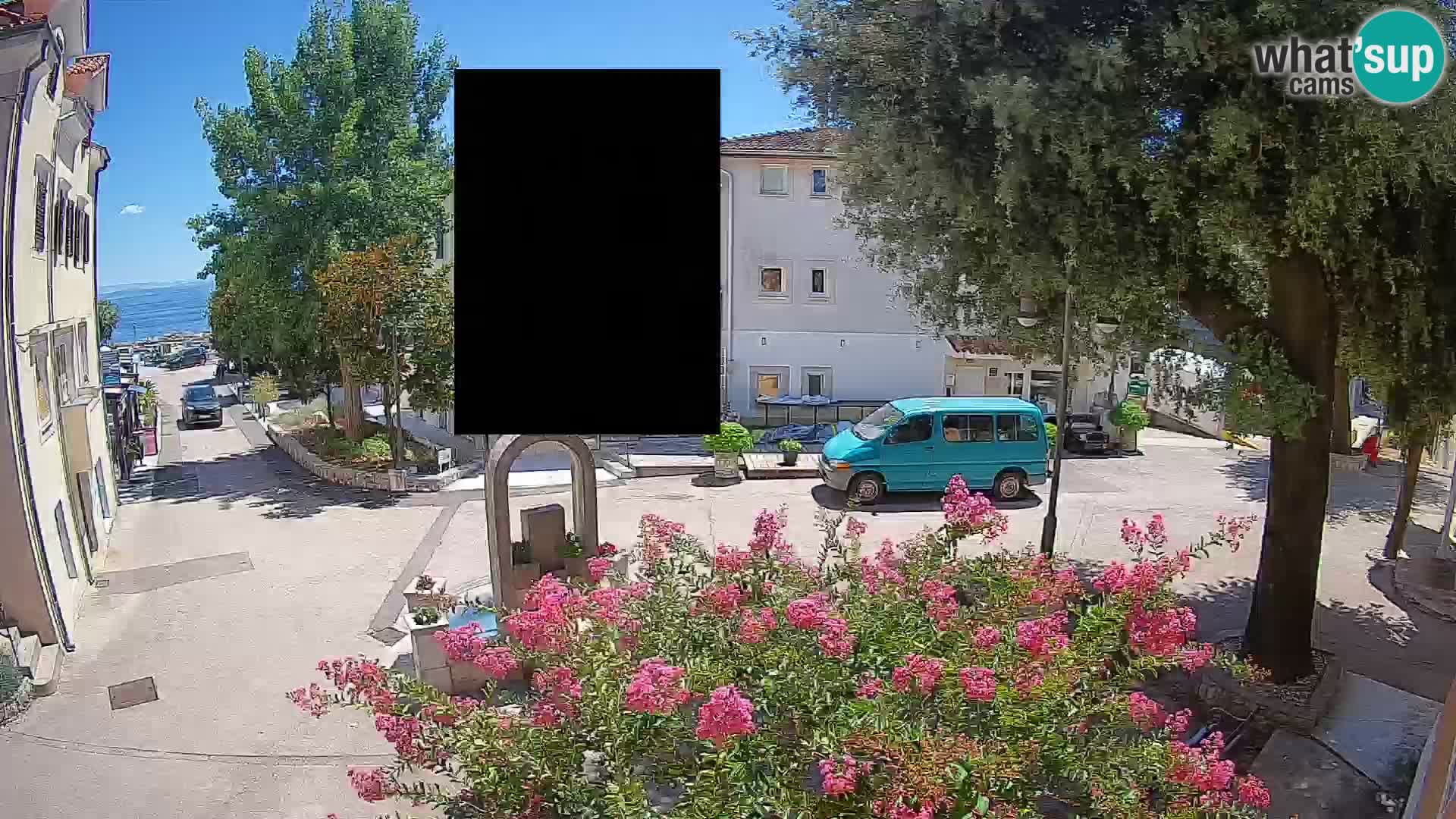 Webcam Mošćenička Draga Center – Live View of the Town Center