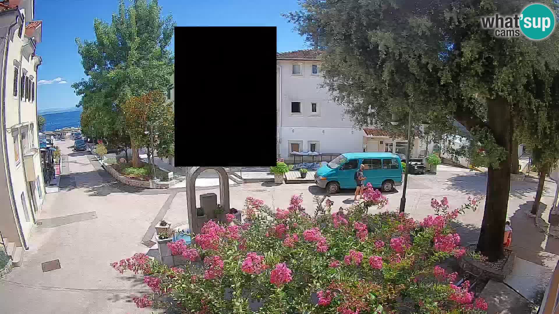 Webcam Mošćenička Draga Center – Live View of the Town Center