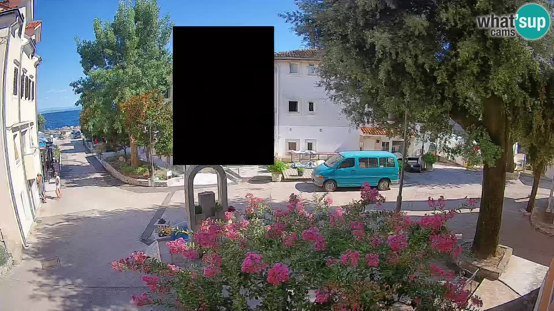 Web kamera centar Mošćeničke Drage – Pogled uživo