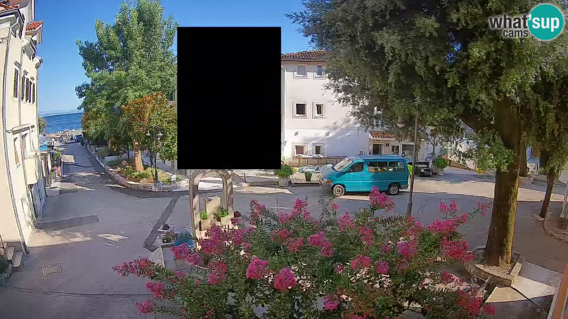 Spletna kamera center Mošćeniška Draga – Pogled v živo