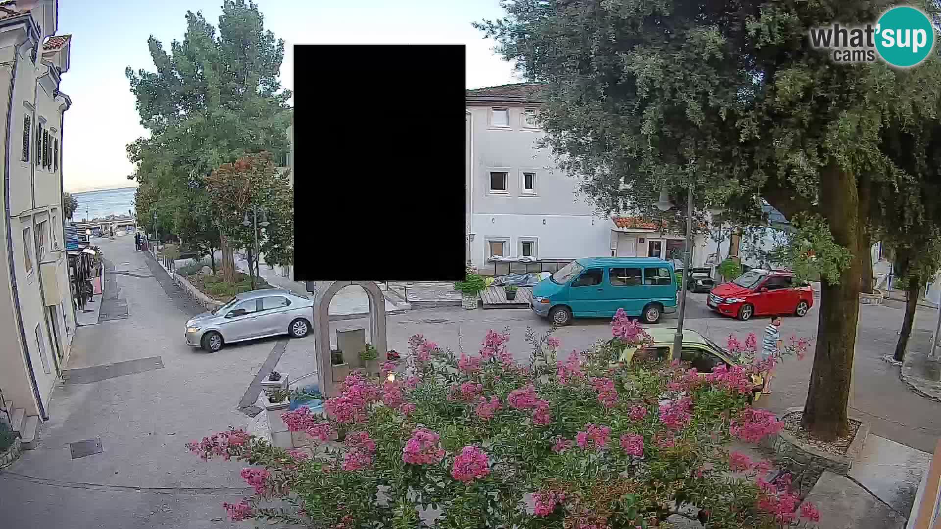 Webcam Mošćenička Draga Center – Live View of the Town Center