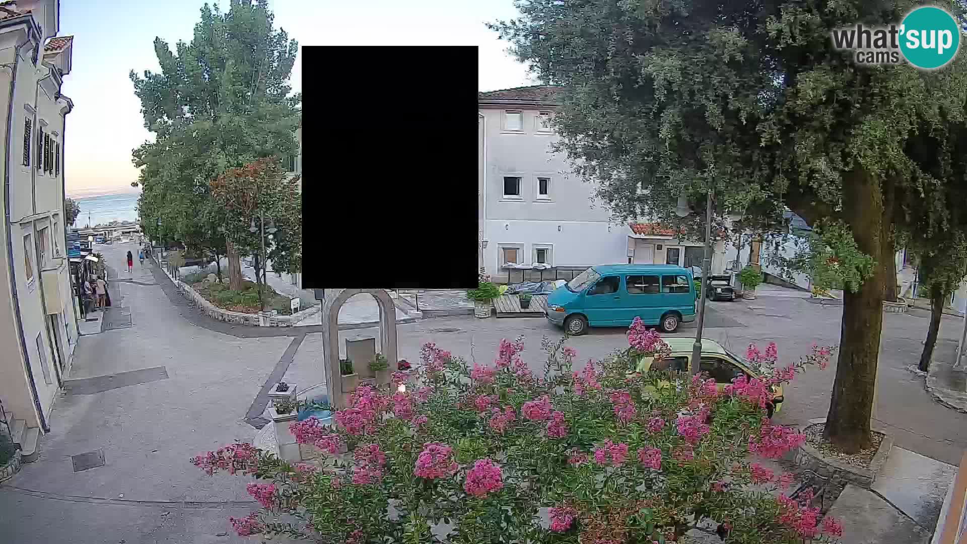 Webcam Mošćenička Draga Center – Live View of the Town Center