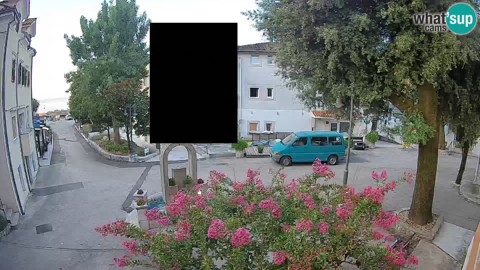 Webcam Mošćenička Draga Center – Live View of the Town Center