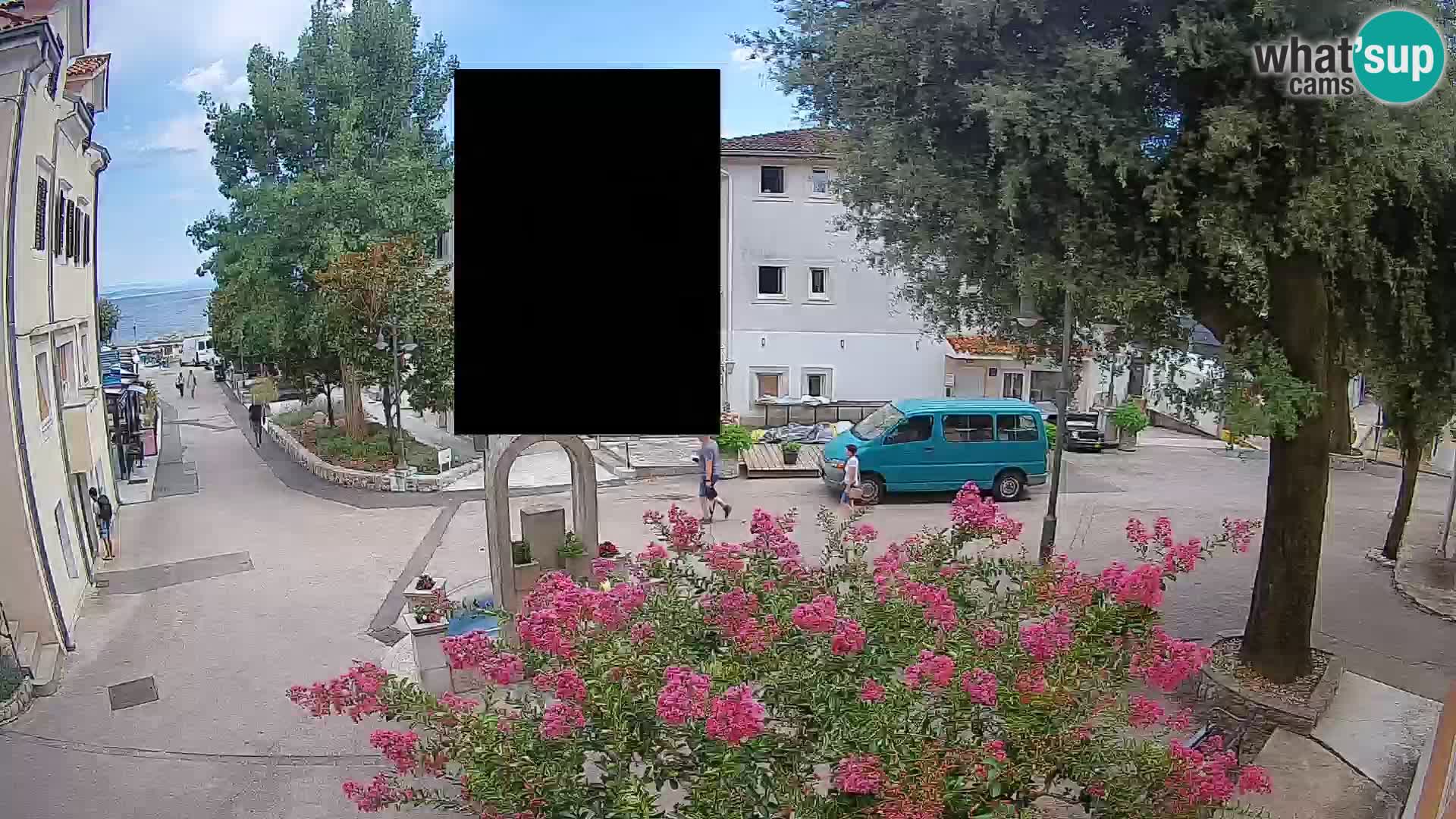 Webcam Mošćenička Draga Center – Live View of the Town Center