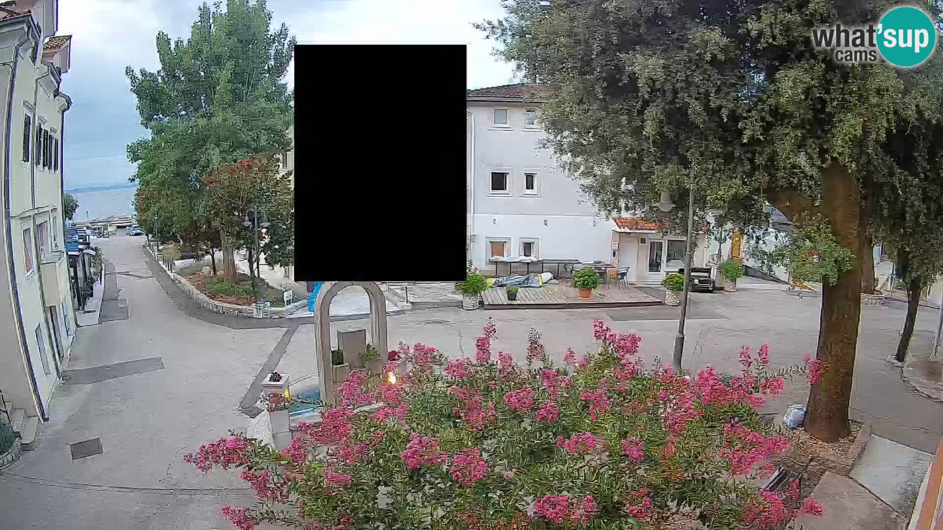 Web kamera centar Mošćeničke Drage – Pogled uživo