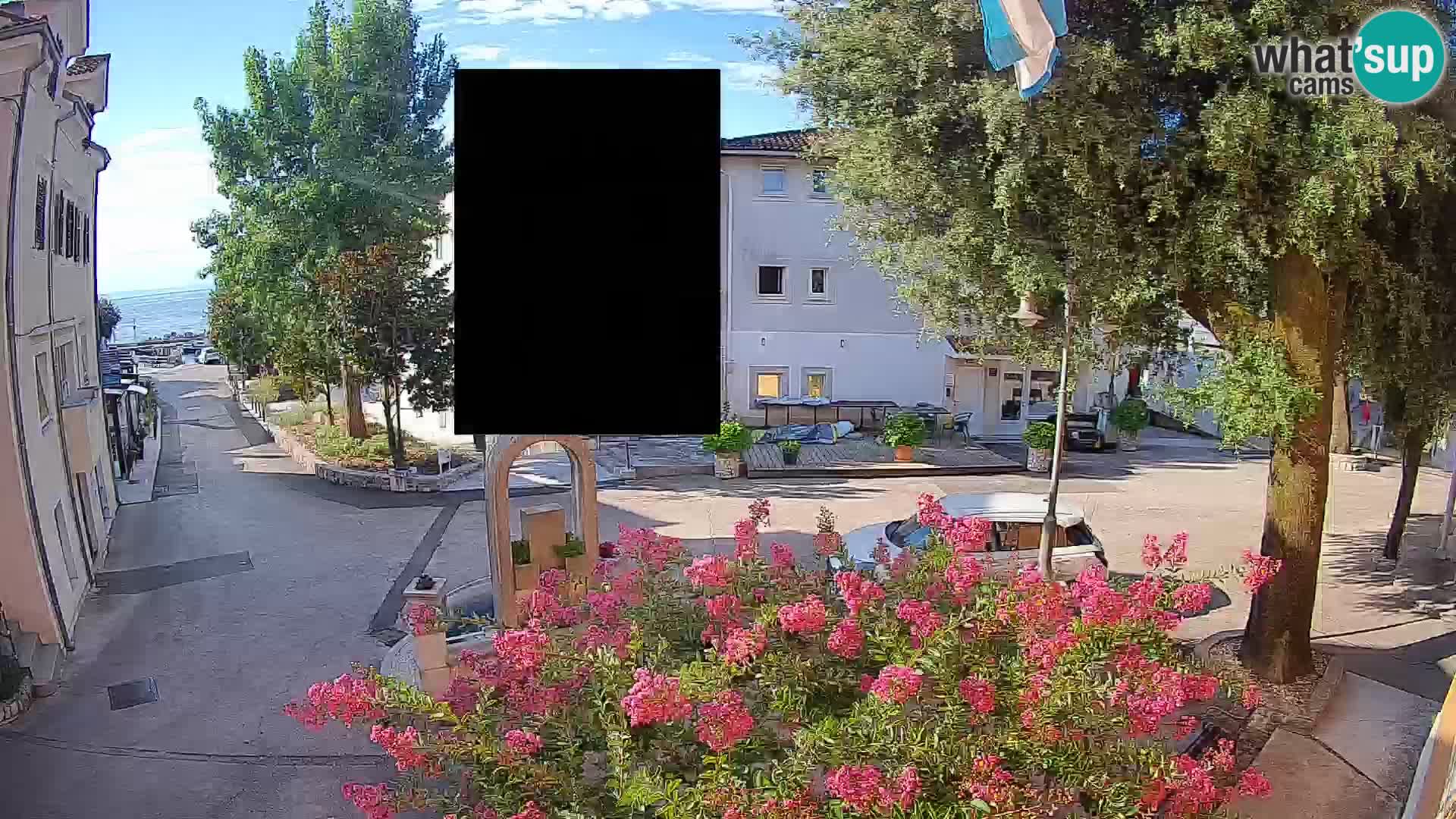 Webcam Mošćenička Draga Center – Live View of the Town Center