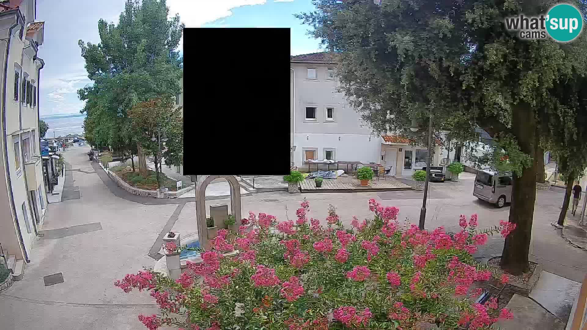 Web kamera centar Mošćeničke Drage – Pogled uživo