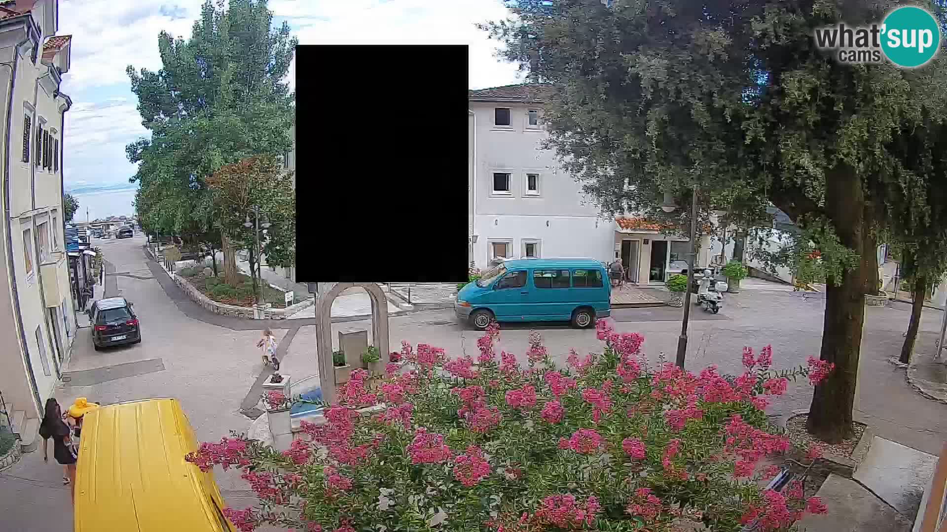 Web kamera centar Mošćeničke Drage – Pogled uživo