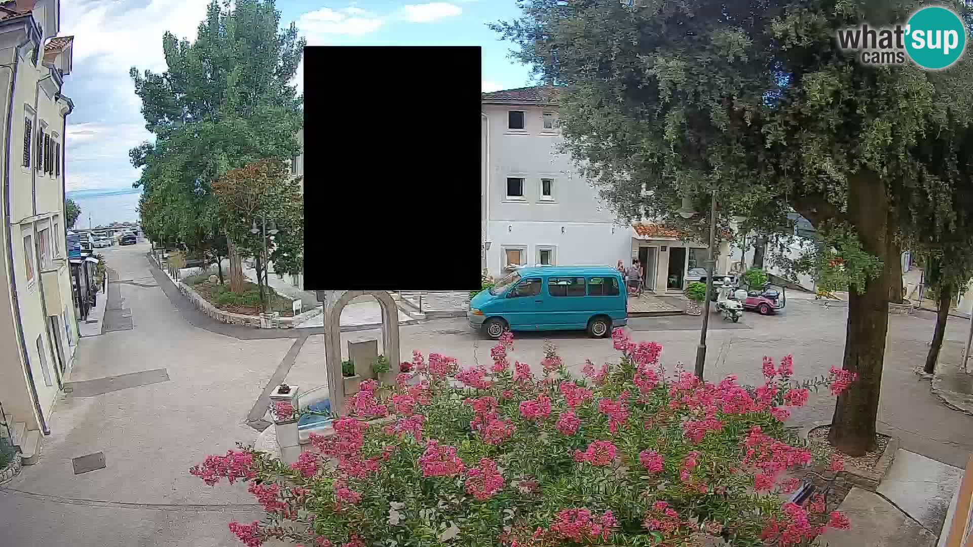 Webcam Mošćenička Draga Center – Live View of the Town Center