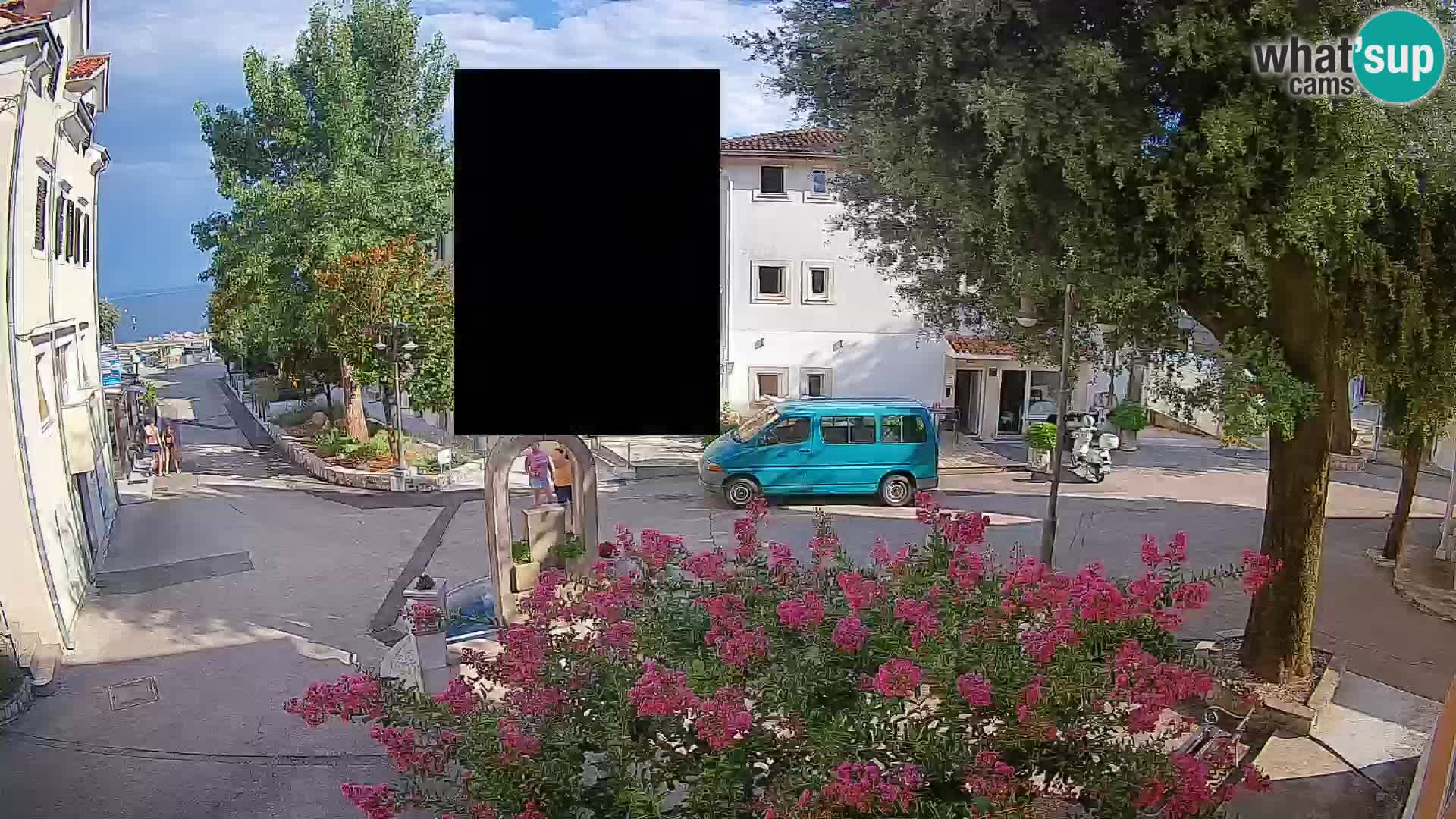 Webcam Mošćenička Draga Center – Live View of the Town Center