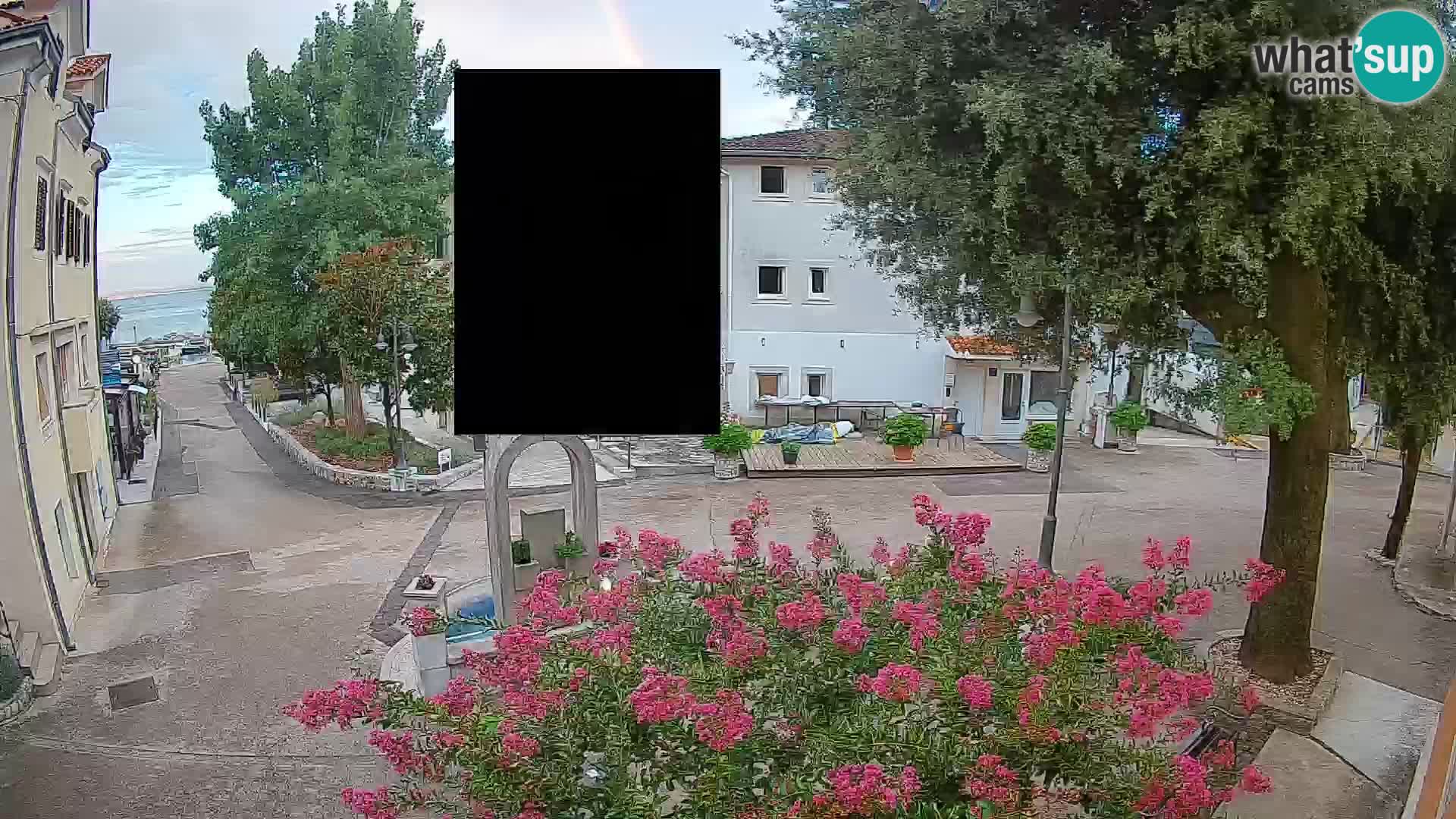 Web kamera centar Mošćeničke Drage – Pogled uživo