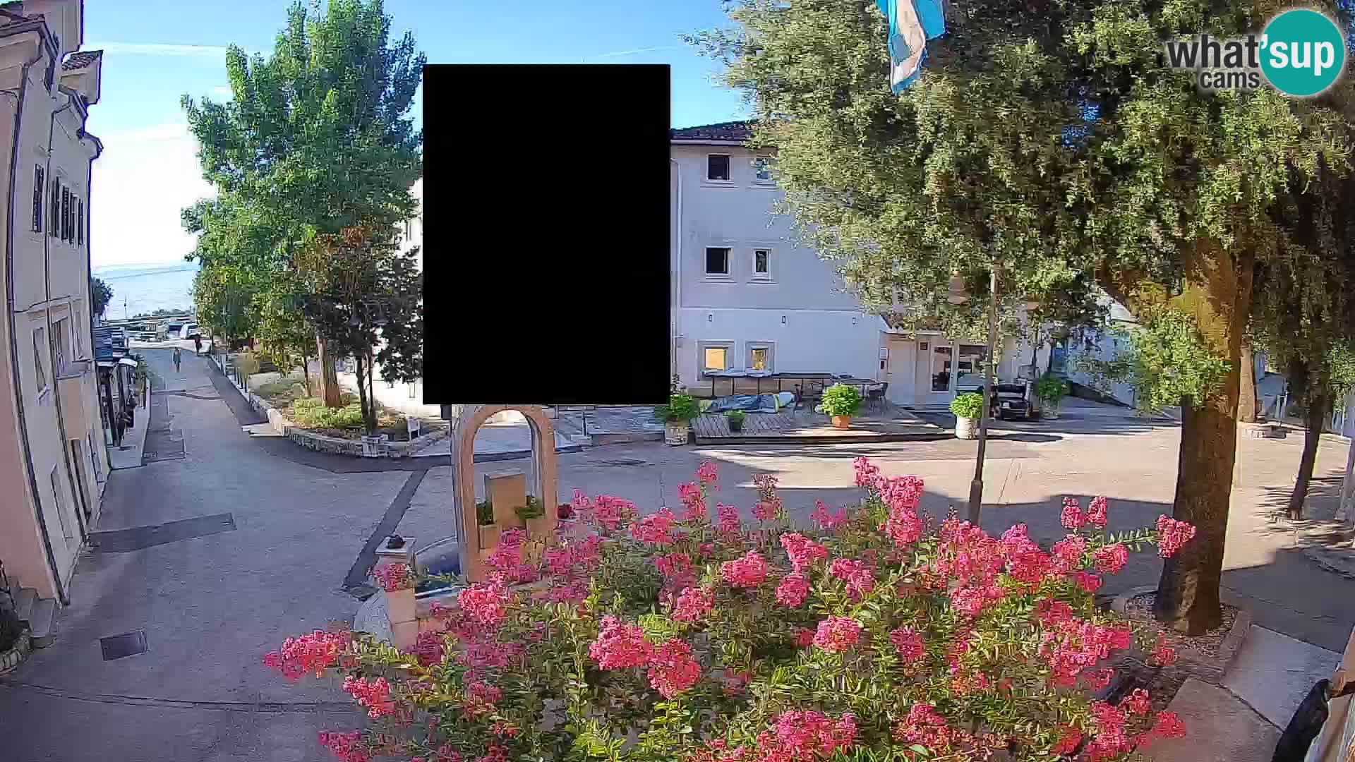Webcam Mošćenička Draga Center – Live View of the Town Center