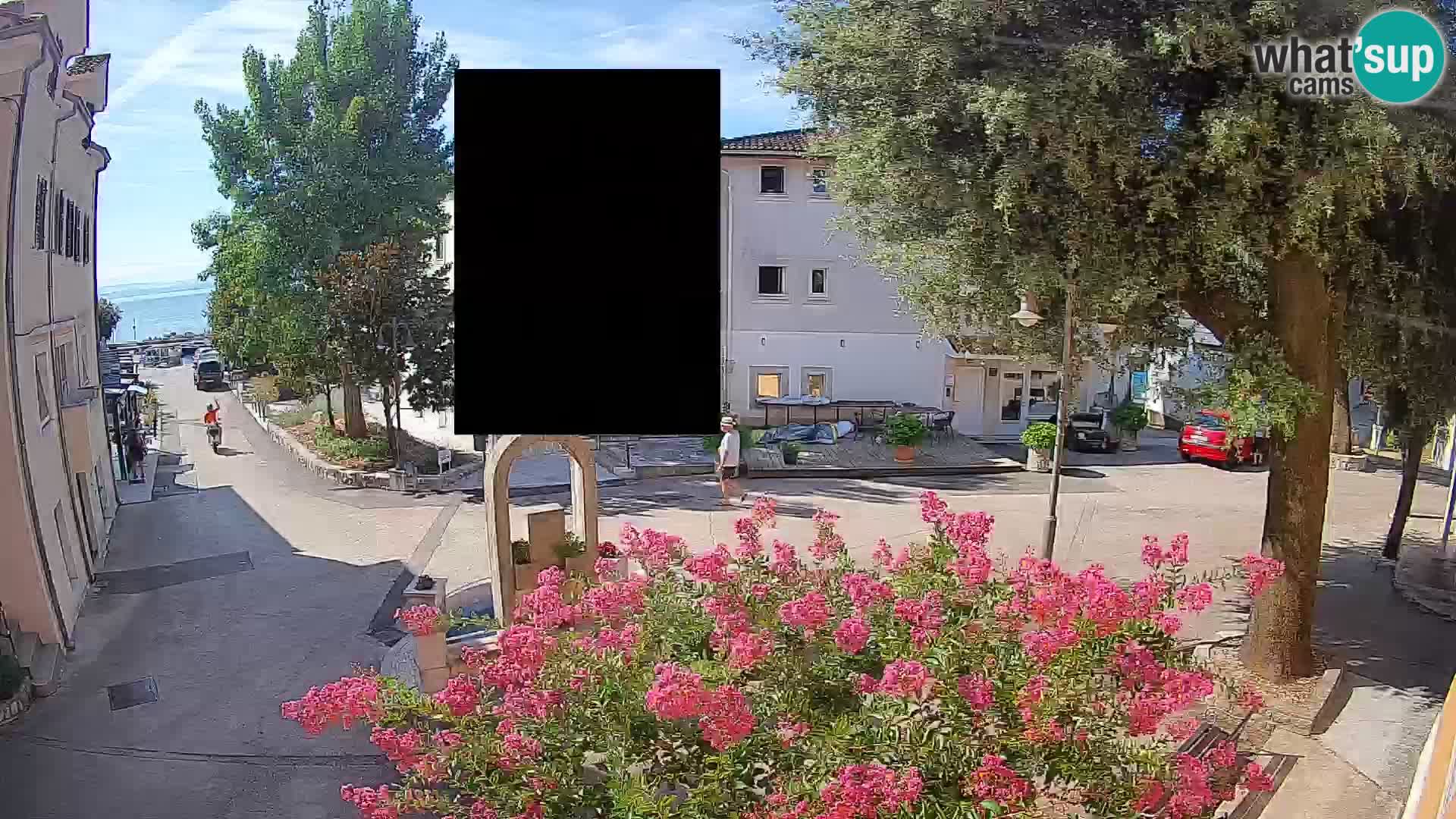 Web kamera centar Mošćeničke Drage – Pogled uživo