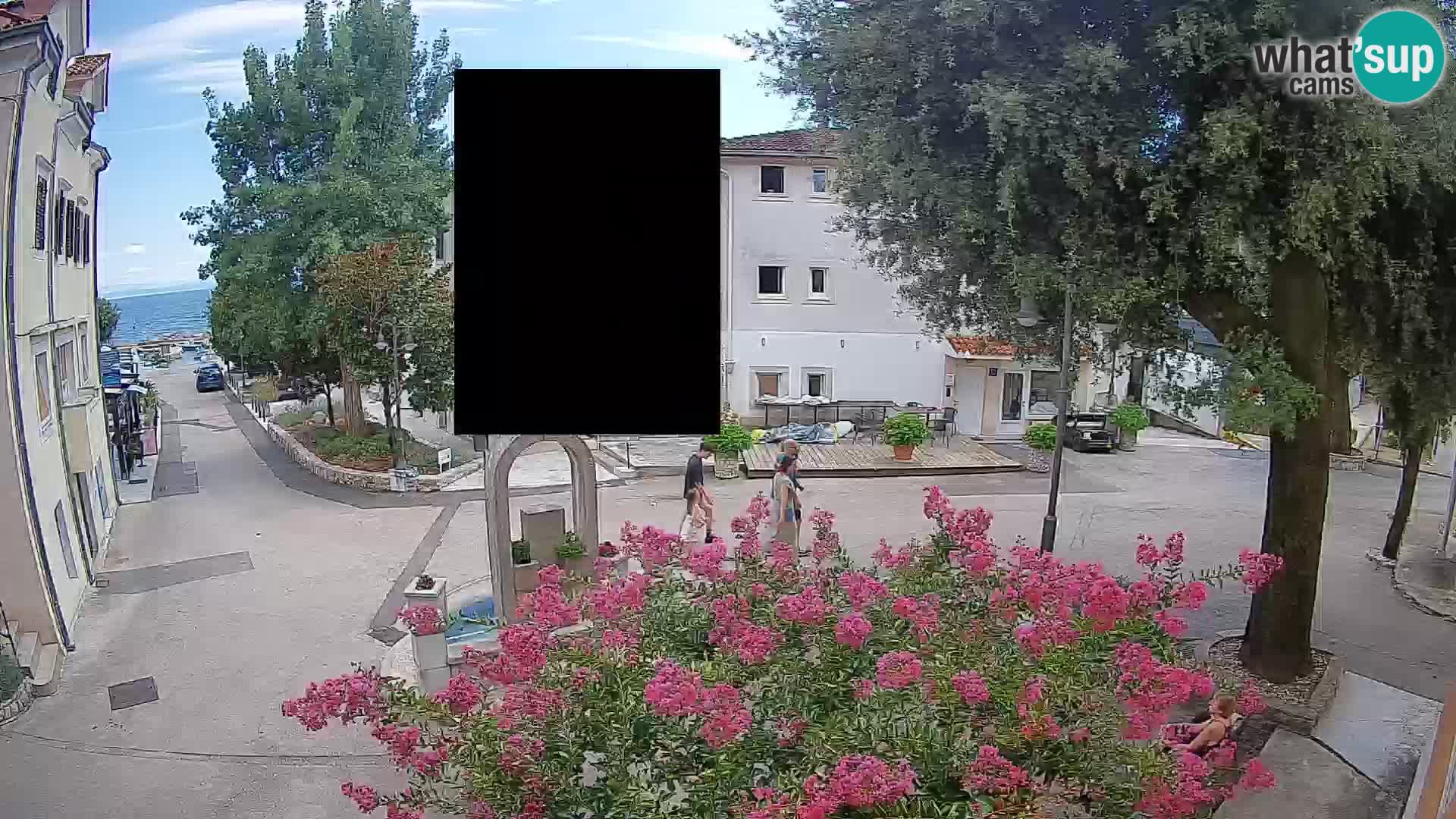 Webcam Mošćenička Draga Center – Live View of the Town Center